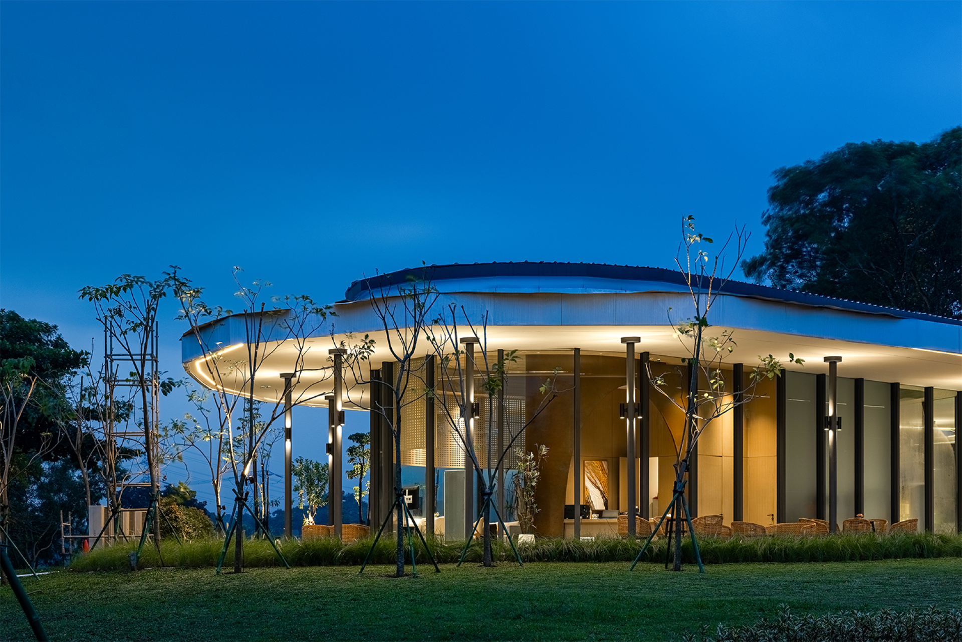 London Design Awards Winner - Sales Gallery of Casa Como
