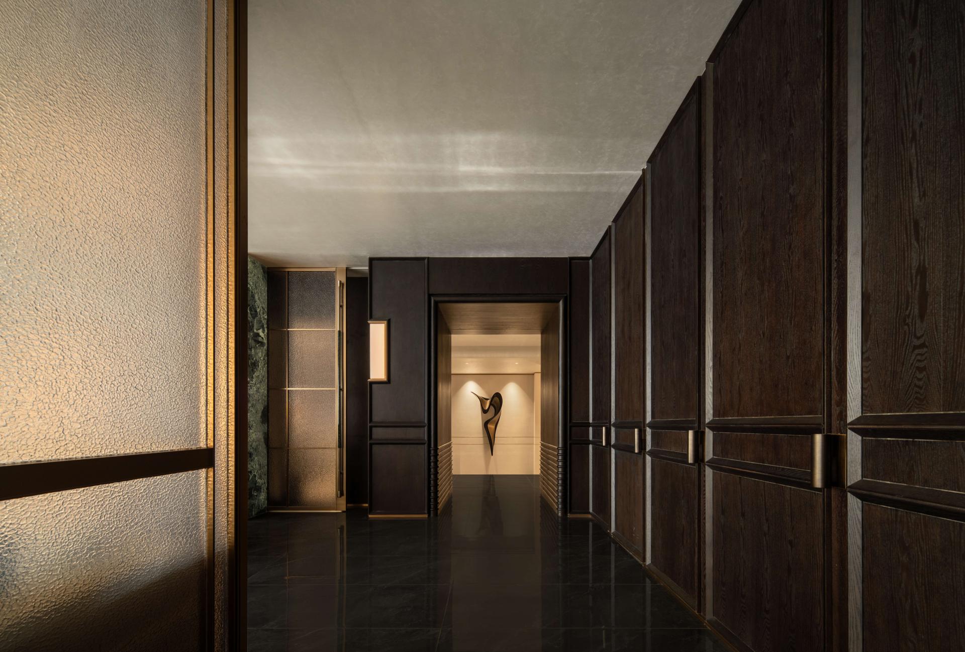 London Design Awards Winner - Sales Center