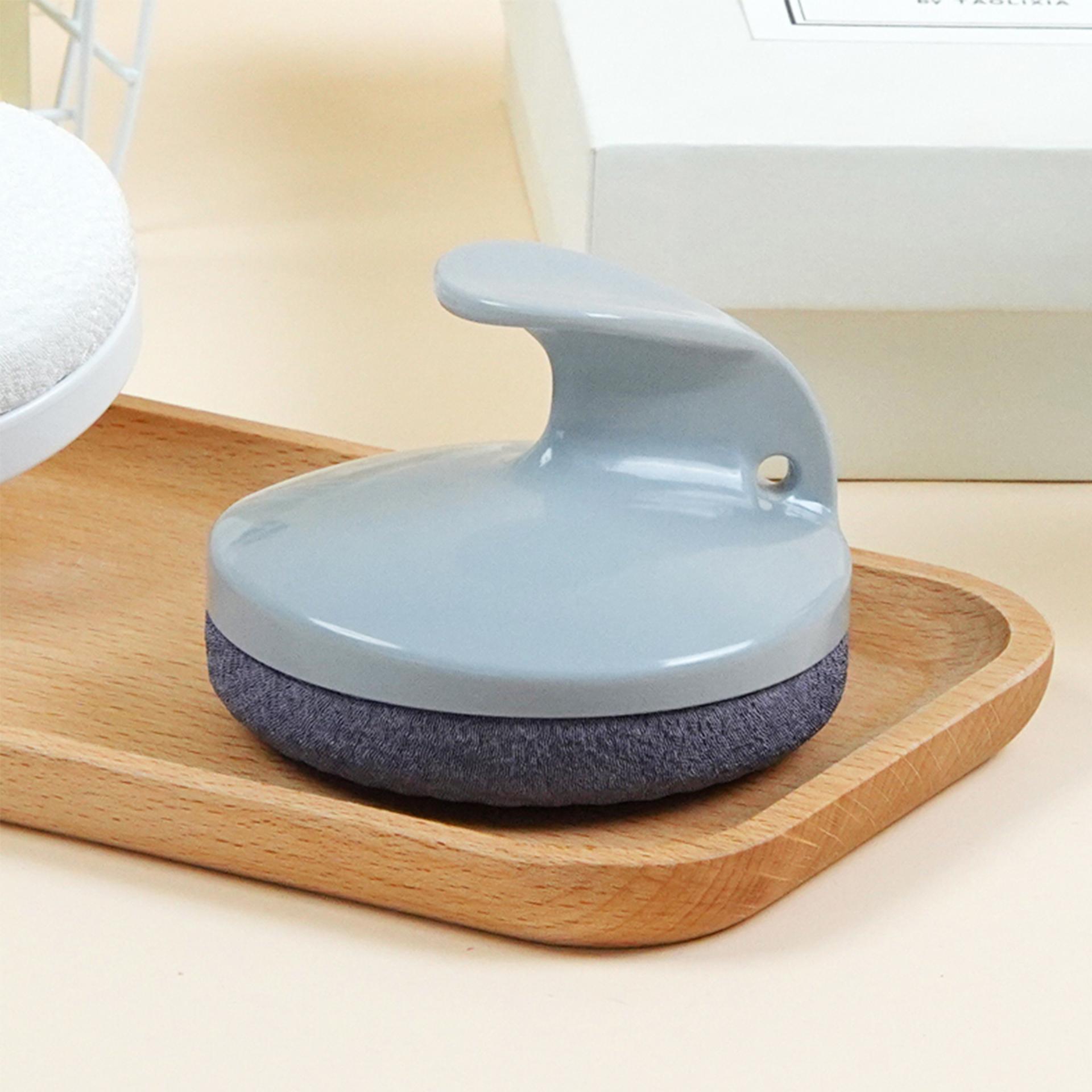 London Design Awards Winner - Bath Brush