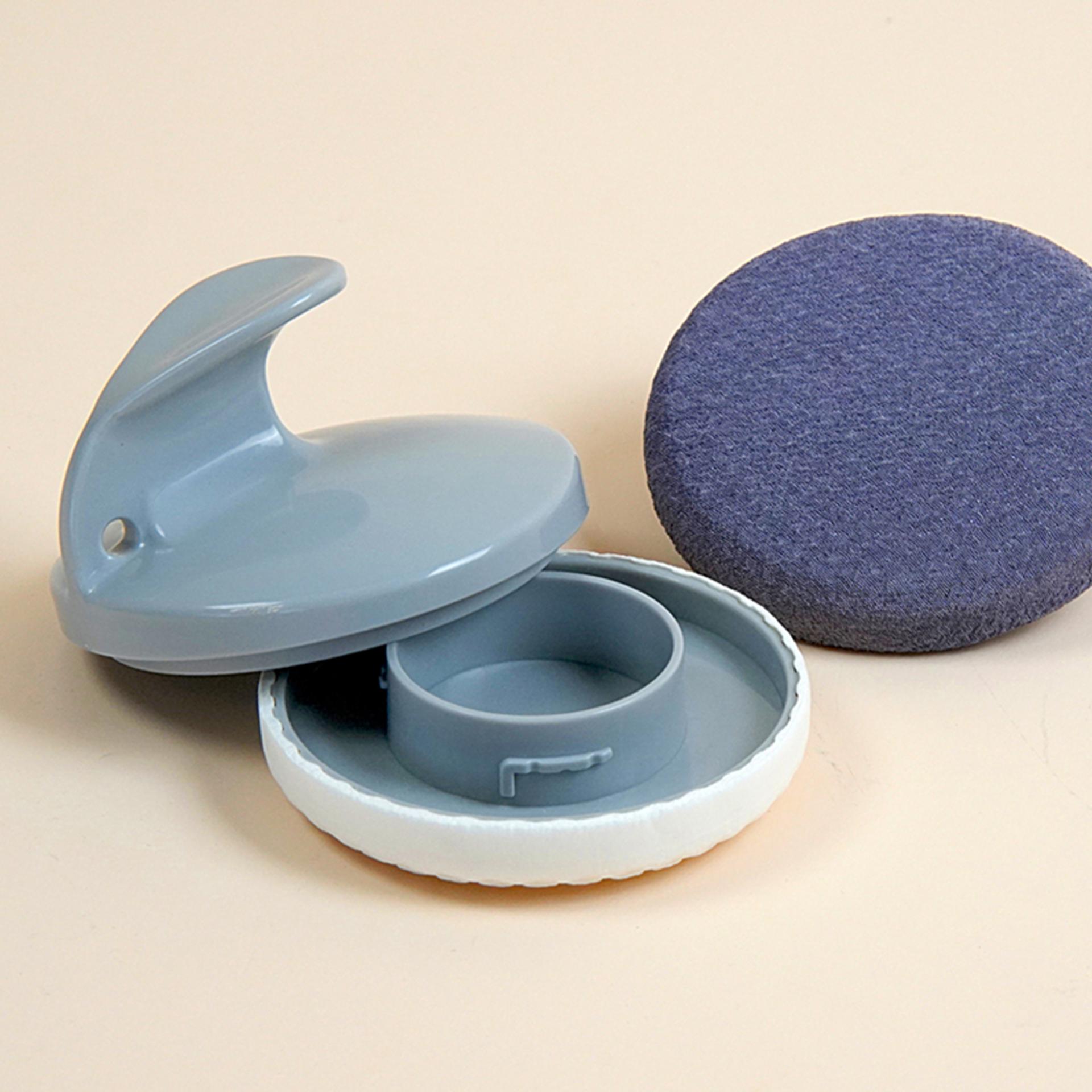 London Design Awards Winner - Bath Brush