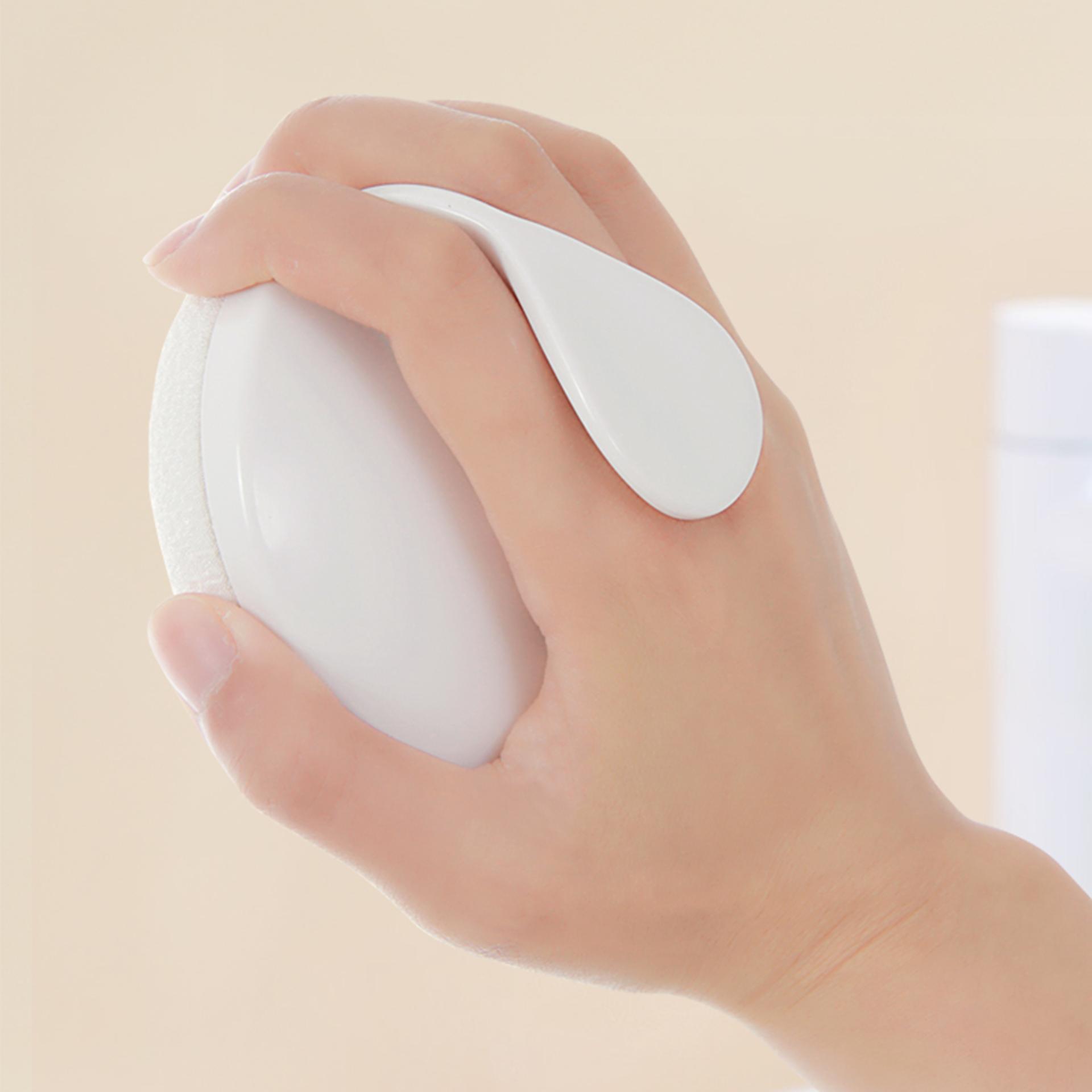 London Design Awards Winner - Bath Brush