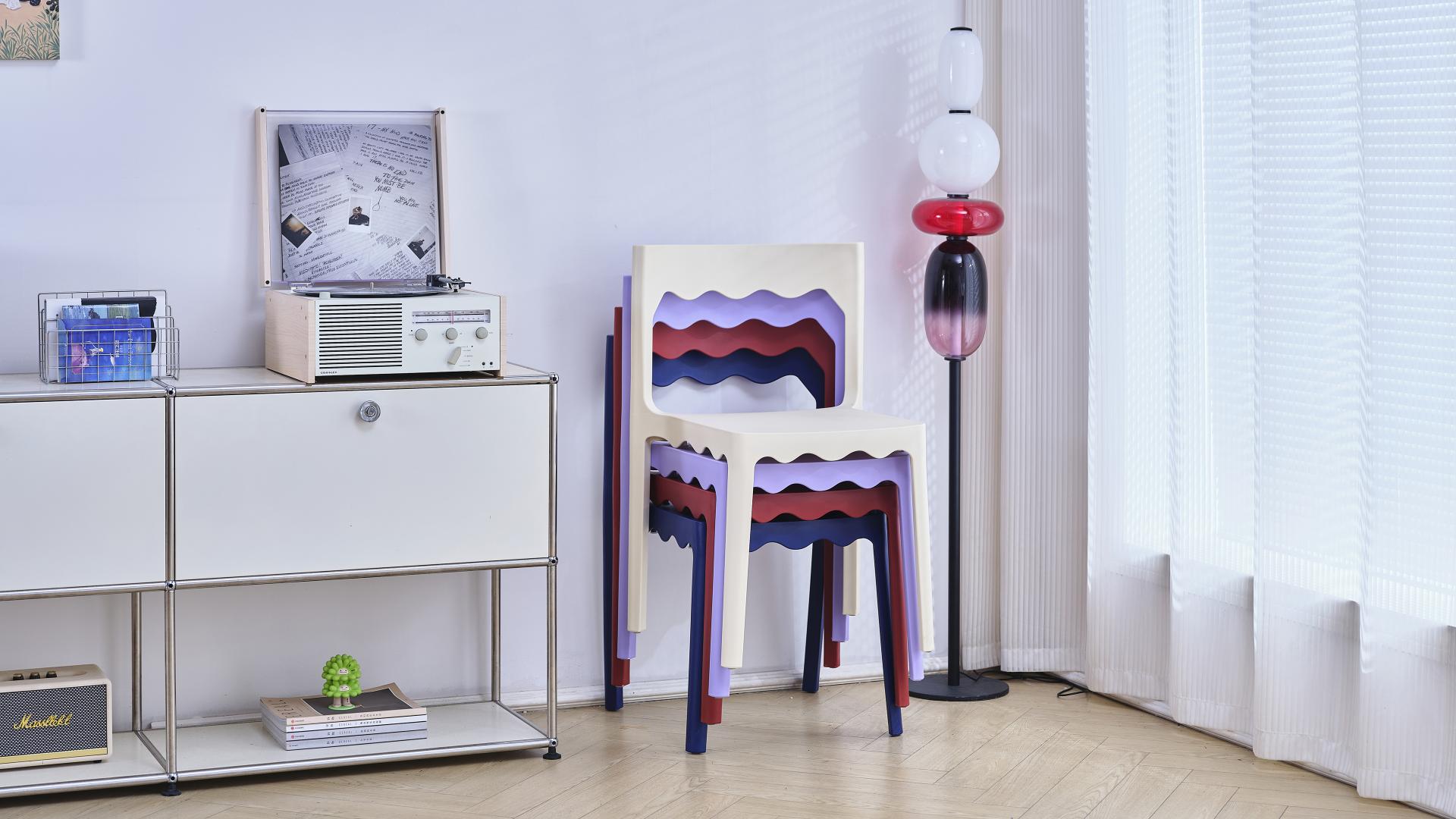 London Design Awards Winner - Wave Chair
