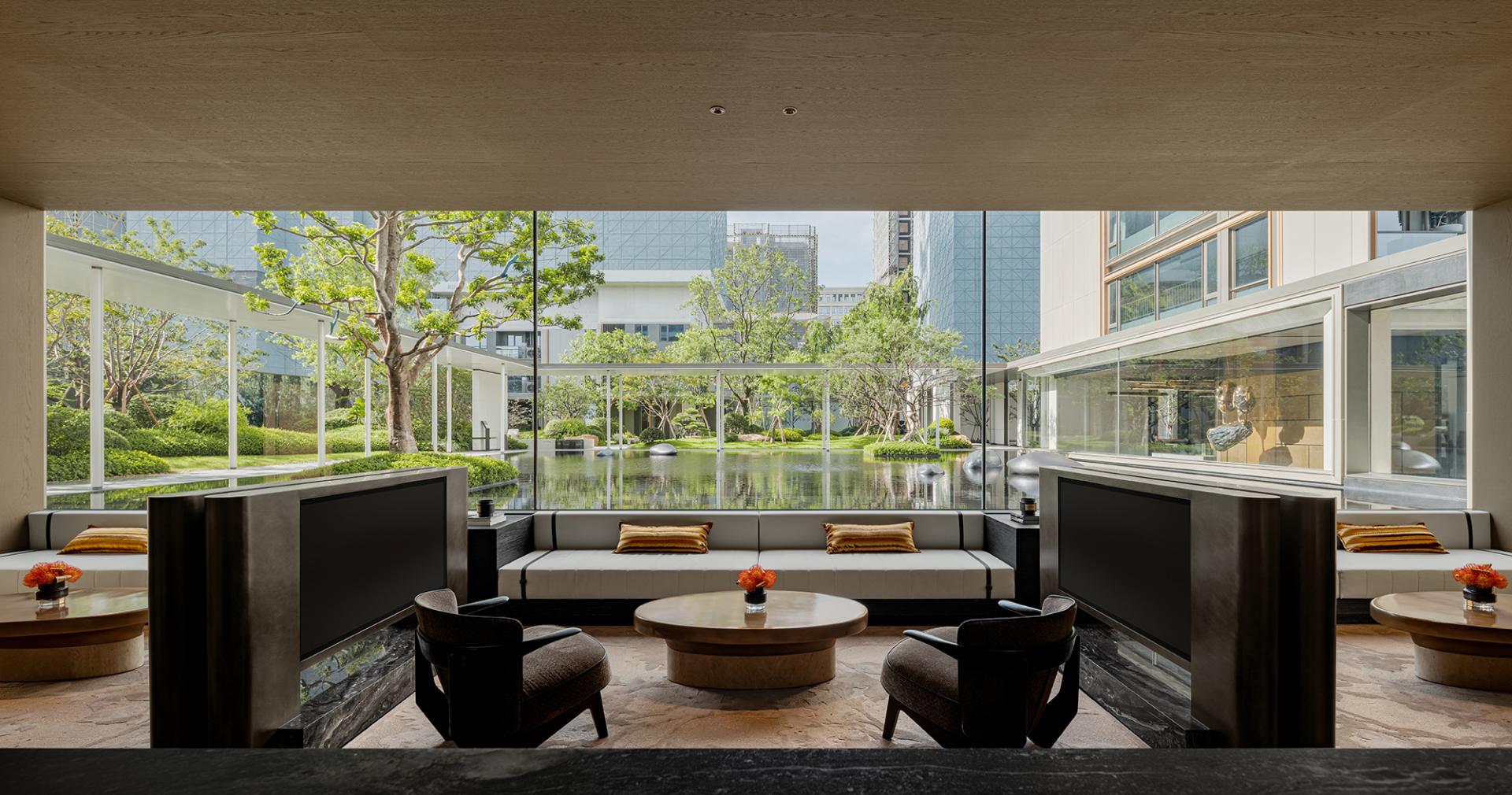 London Design Awards Winner - BINJIANG & SHINION·MOONRIVER, Hangzhou