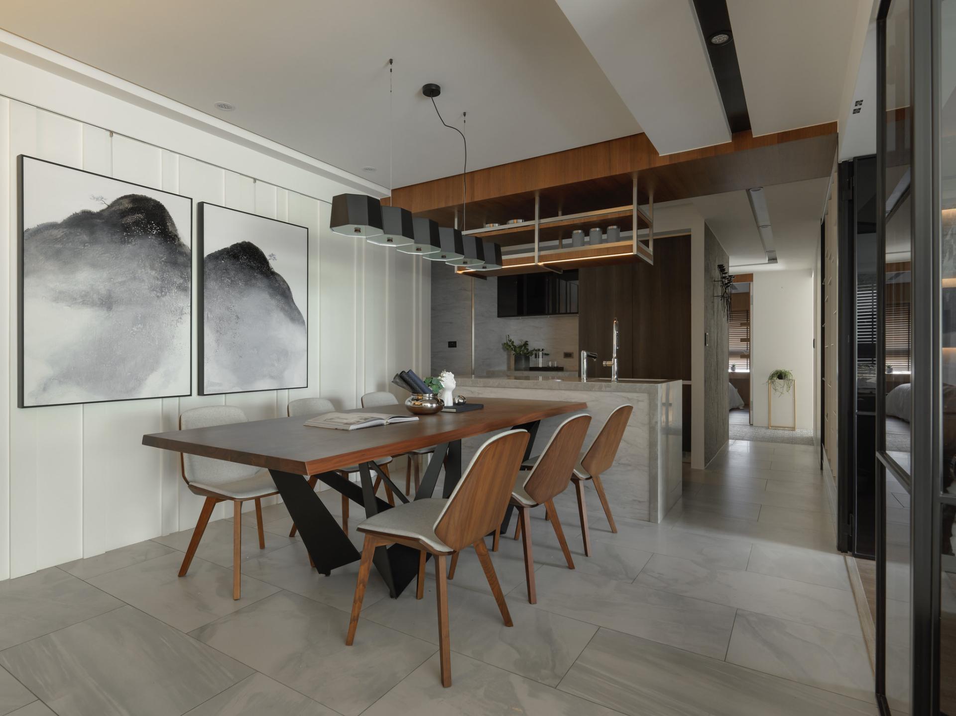 London Design Awards Winner - Luxury and warmth blossom in life