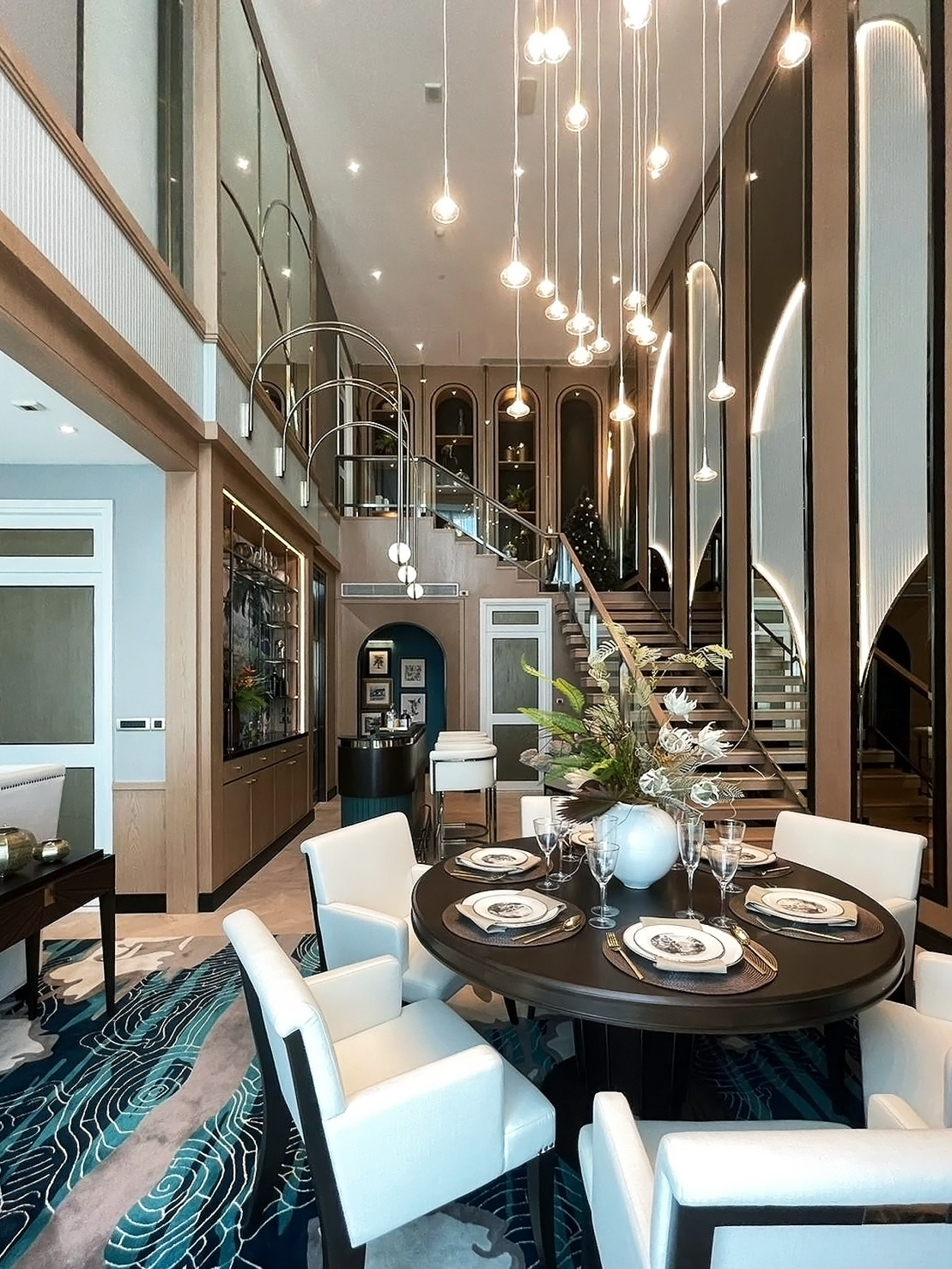 London Design Awards Winner - The Resident at Mandarin Oriental Unit 22-02