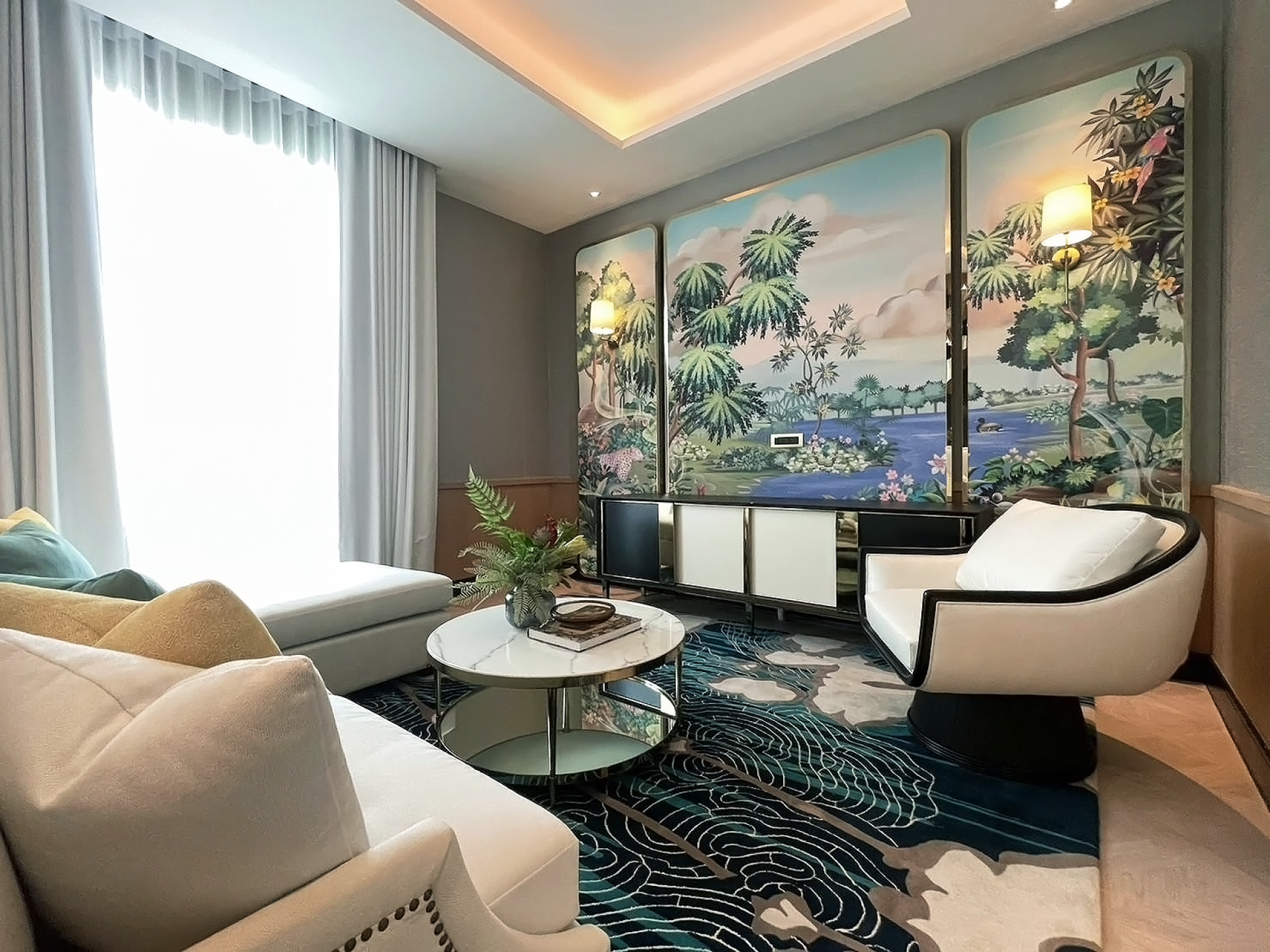 London Design Awards Winner - The Resident at Mandarin Oriental Unit 22-02