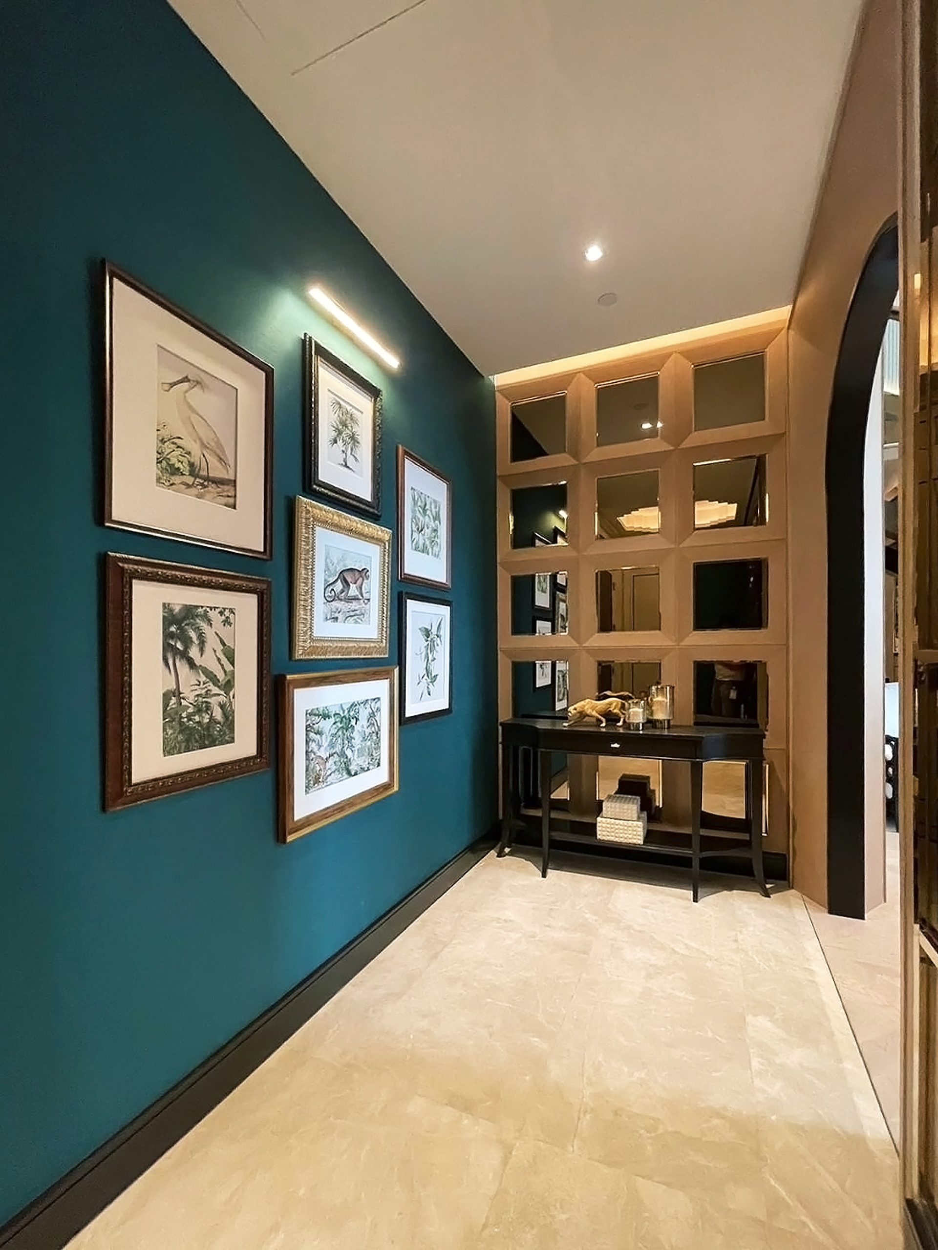 London Design Awards Winner - The Resident at Mandarin Oriental Unit 22-02