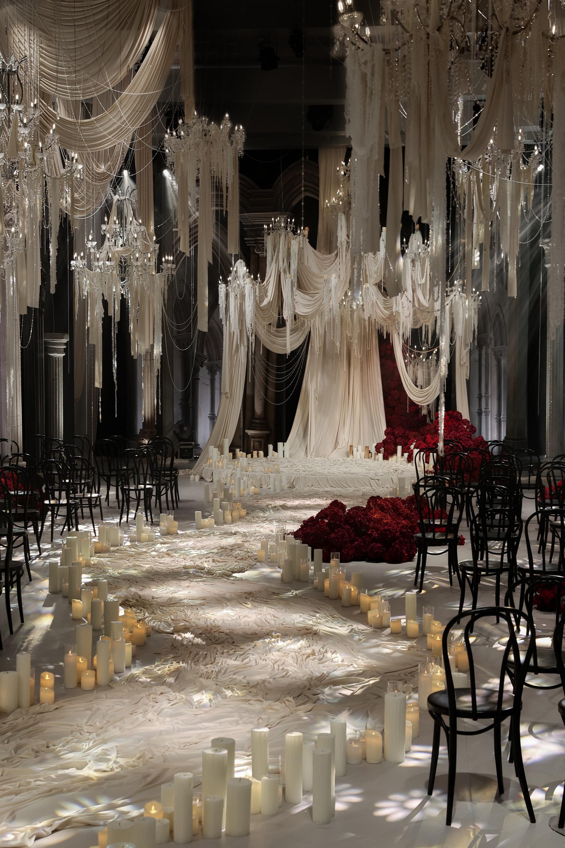 London Design Awards Winner - Spatial Narrative of a Timeless Love