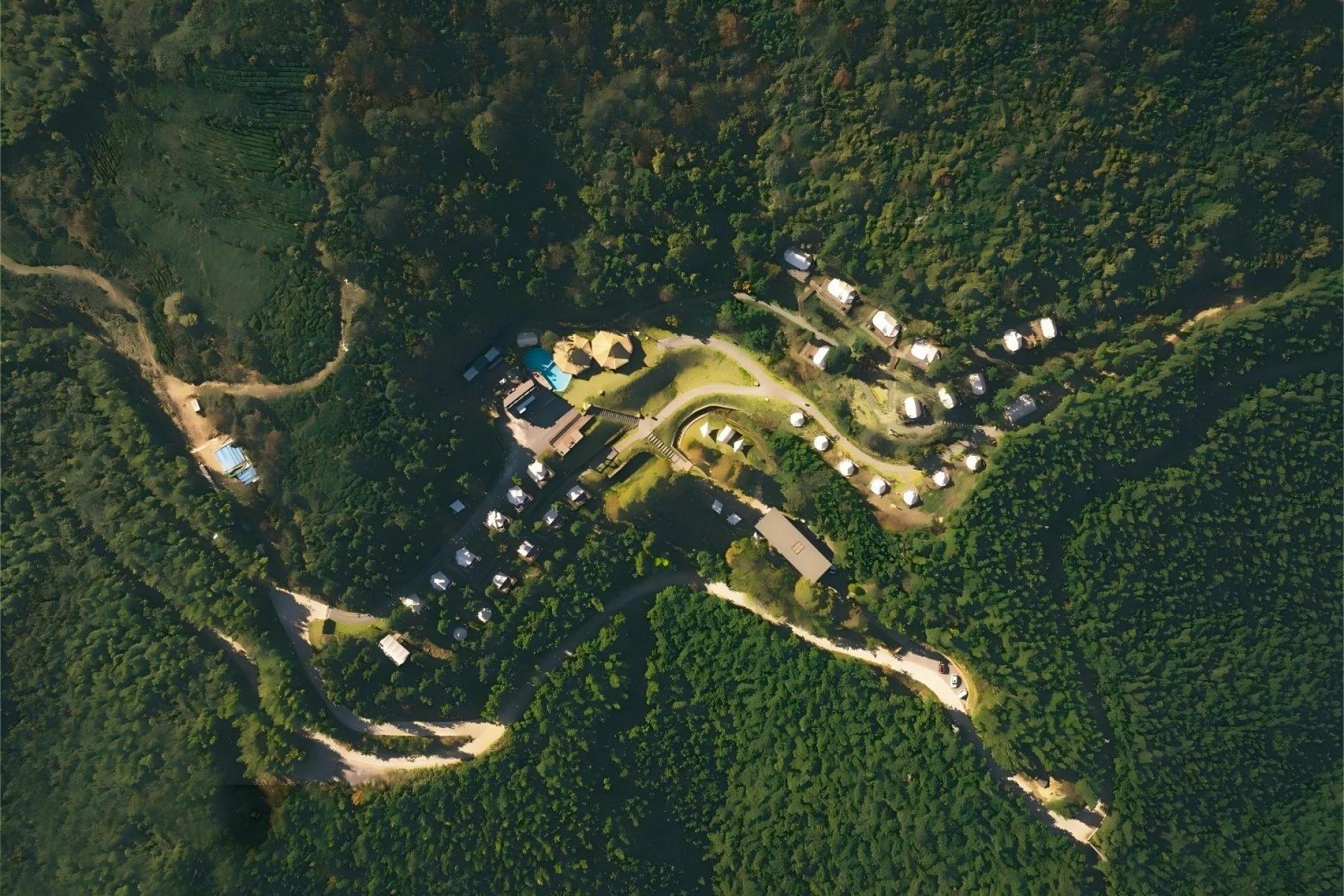 London Design Awards Winner - Refuge-moganshan campsite design