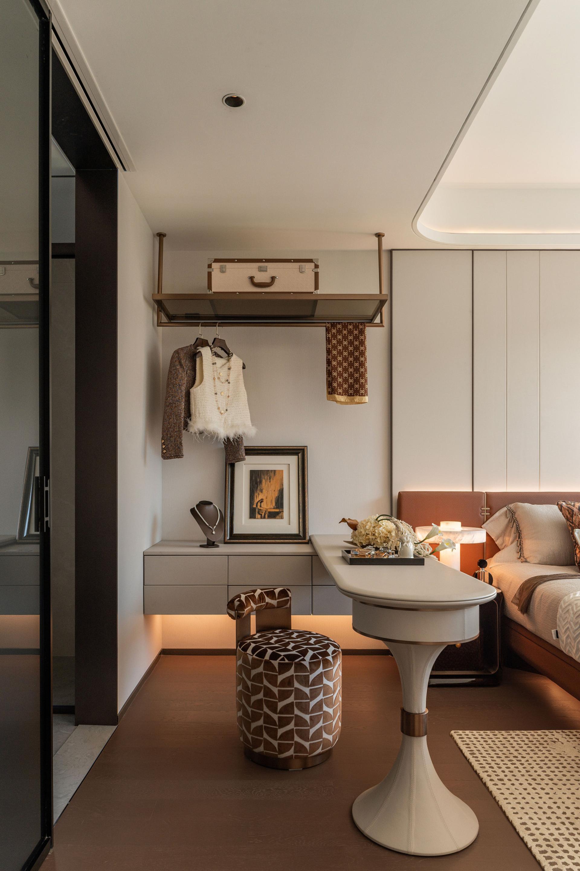 London Design Awards Winner - CSCEC Equation · Yanqing Zhenyuan Mansion 125 Show Flat
