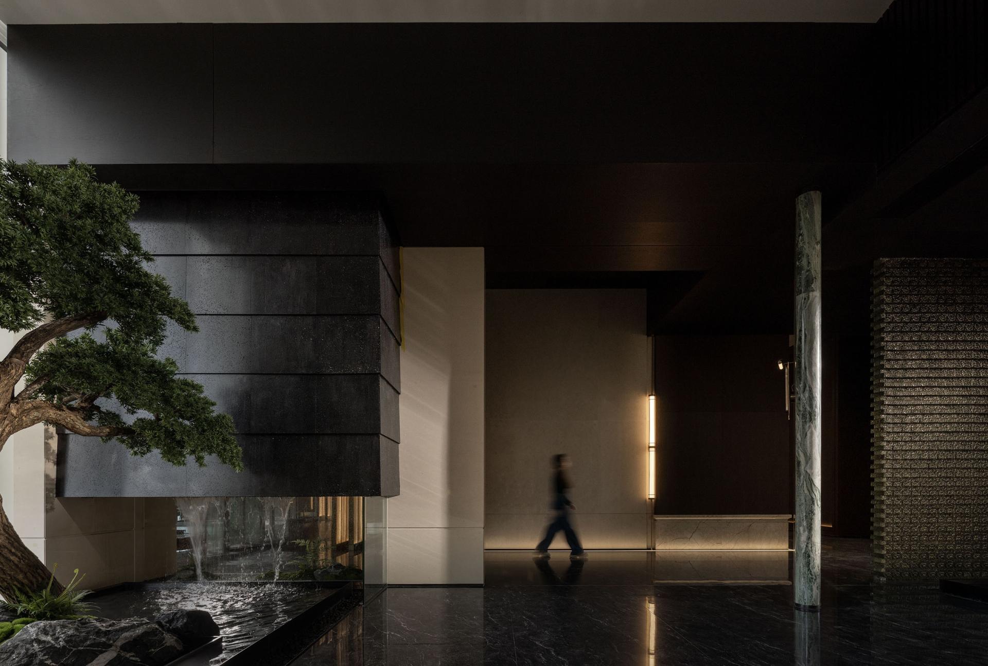 London Design Awards Winner - Tinve The One