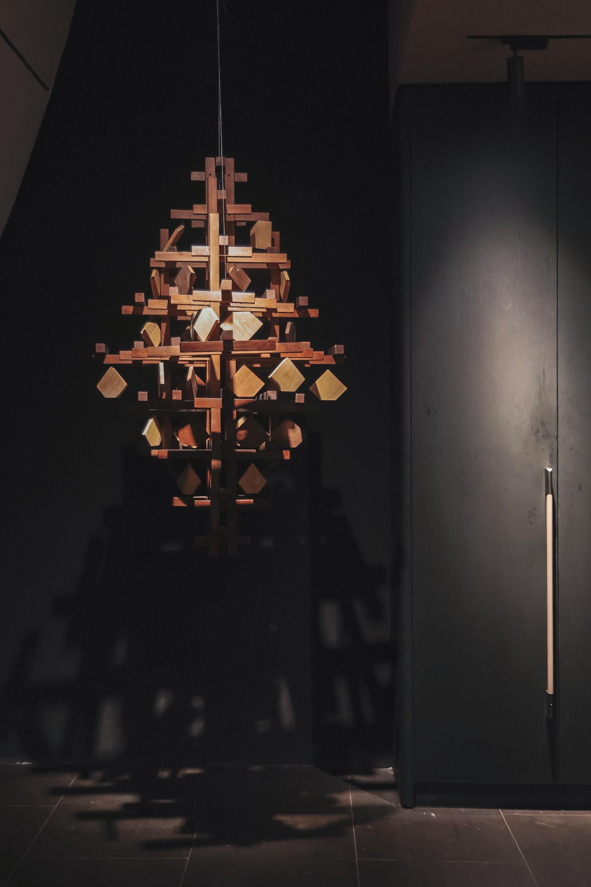 London Design Awards Winner - Eulogy for Wood： Seek Wood Spirit, Build Nature Wooden Home