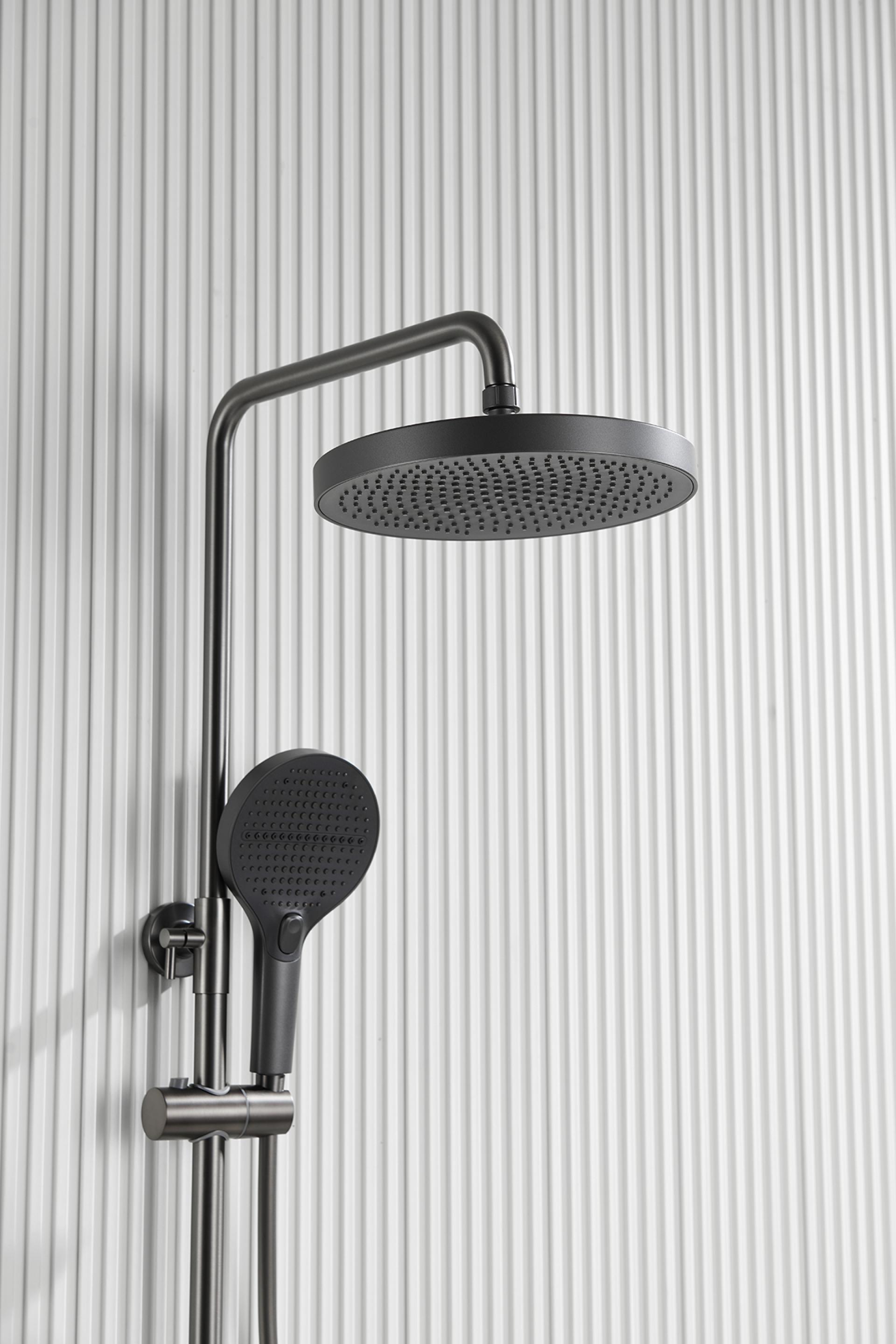 London Design Awards Winner - Multifunctional Showerhead AF-83353QR