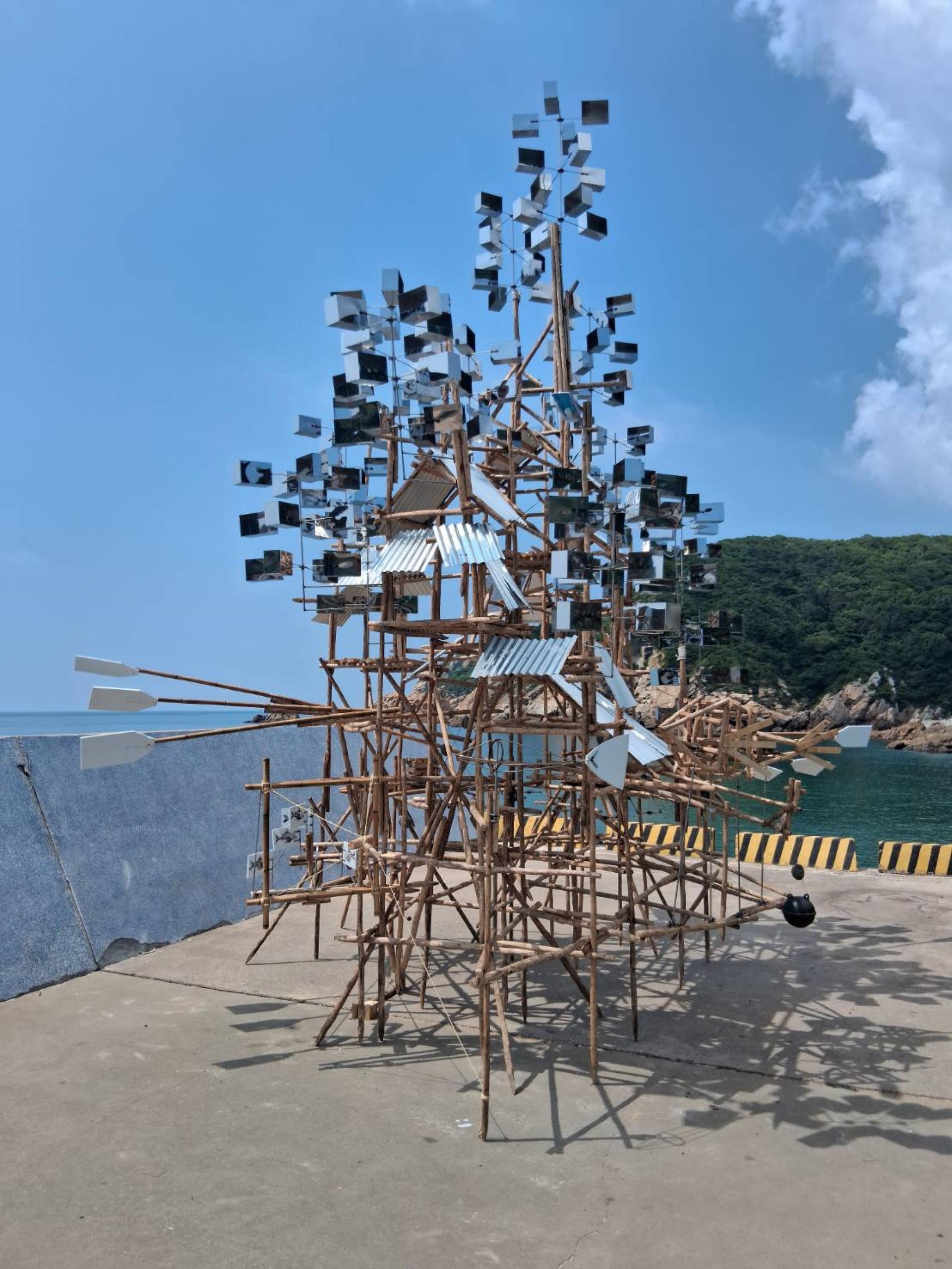 London Design Awards Winner - Pha-Jiu：Every Mesh Feeds One Person