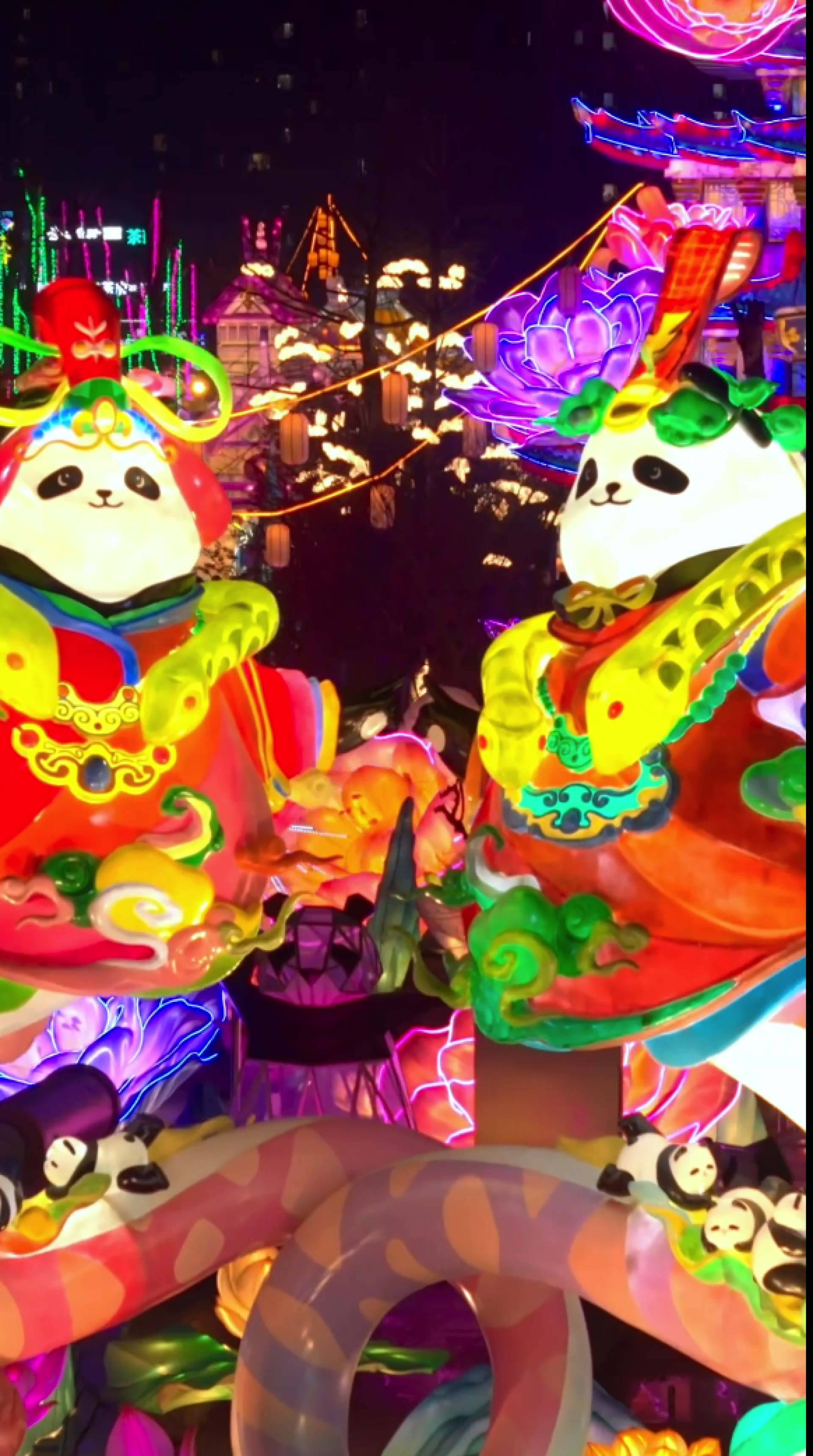 London Design Awards Winner - Fuxi & Nüwa Panda Digital IP Design
