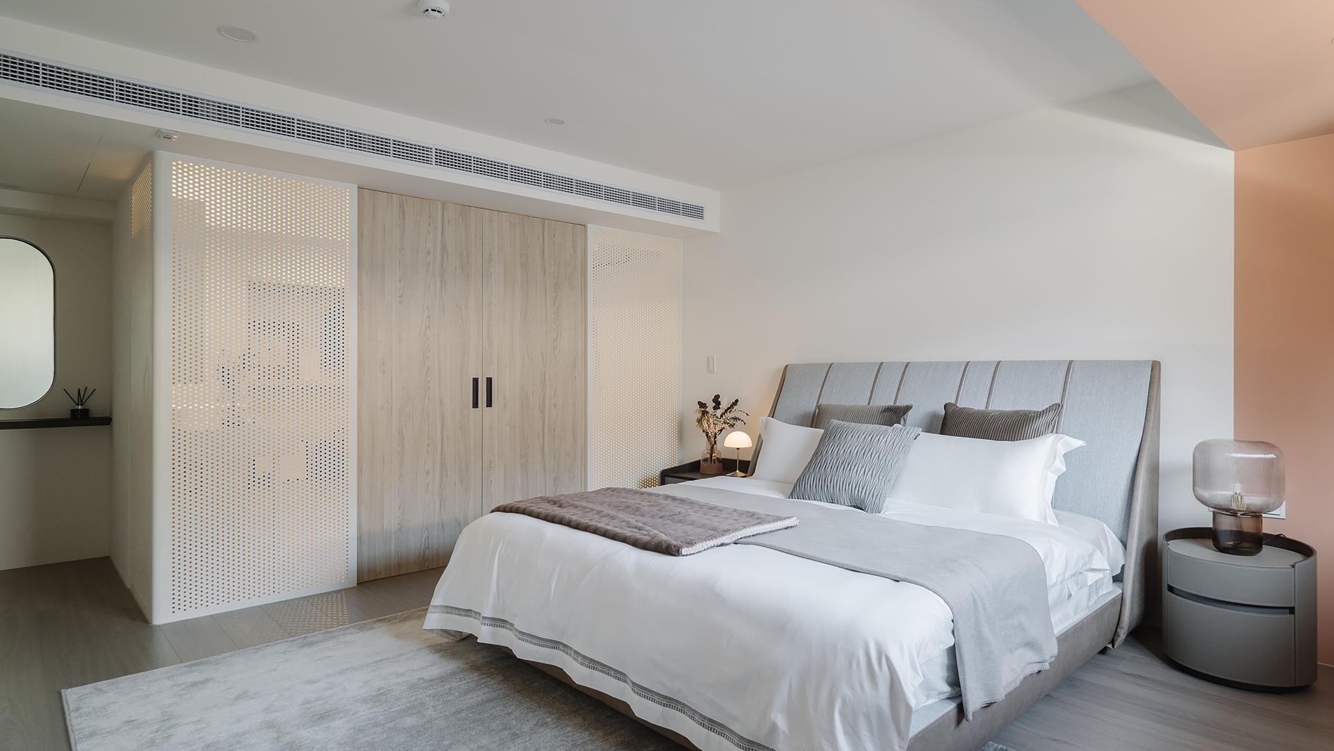 London Design Awards Winner - Where Light Remembers
