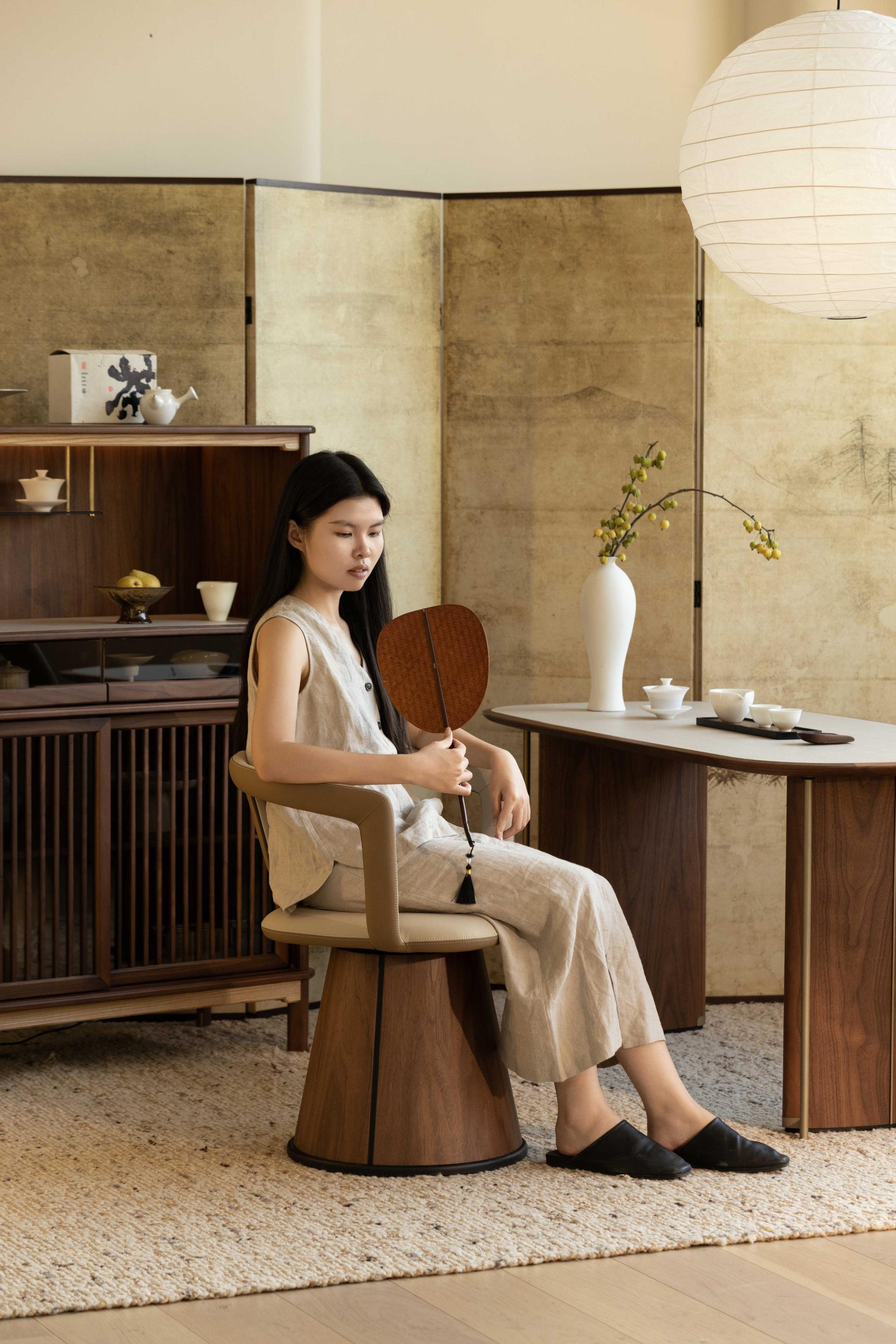 London Design Awards Winner - Yunhill Tea Furniture Series