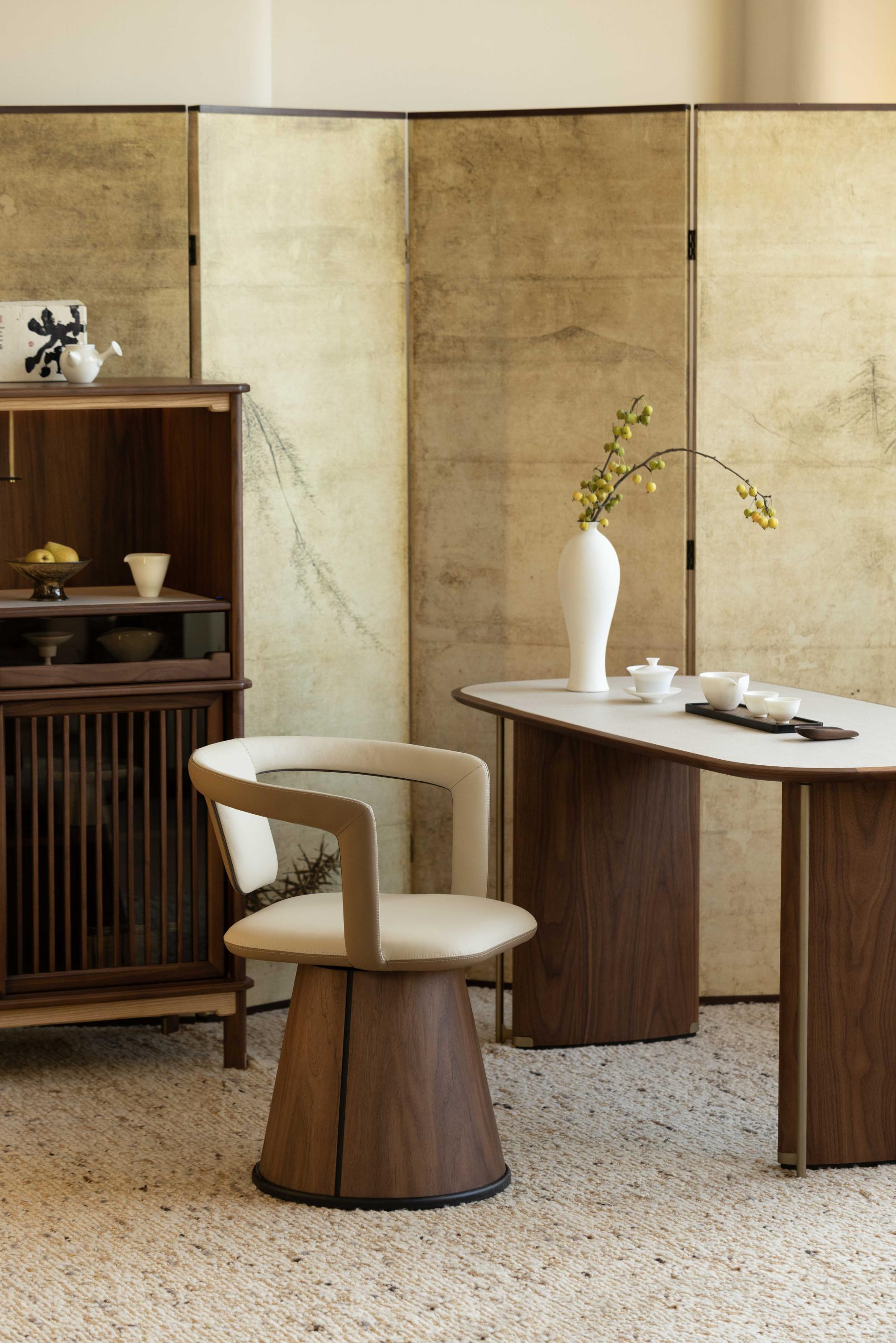 London Design Awards Winner - Yunhill Tea Furniture Series