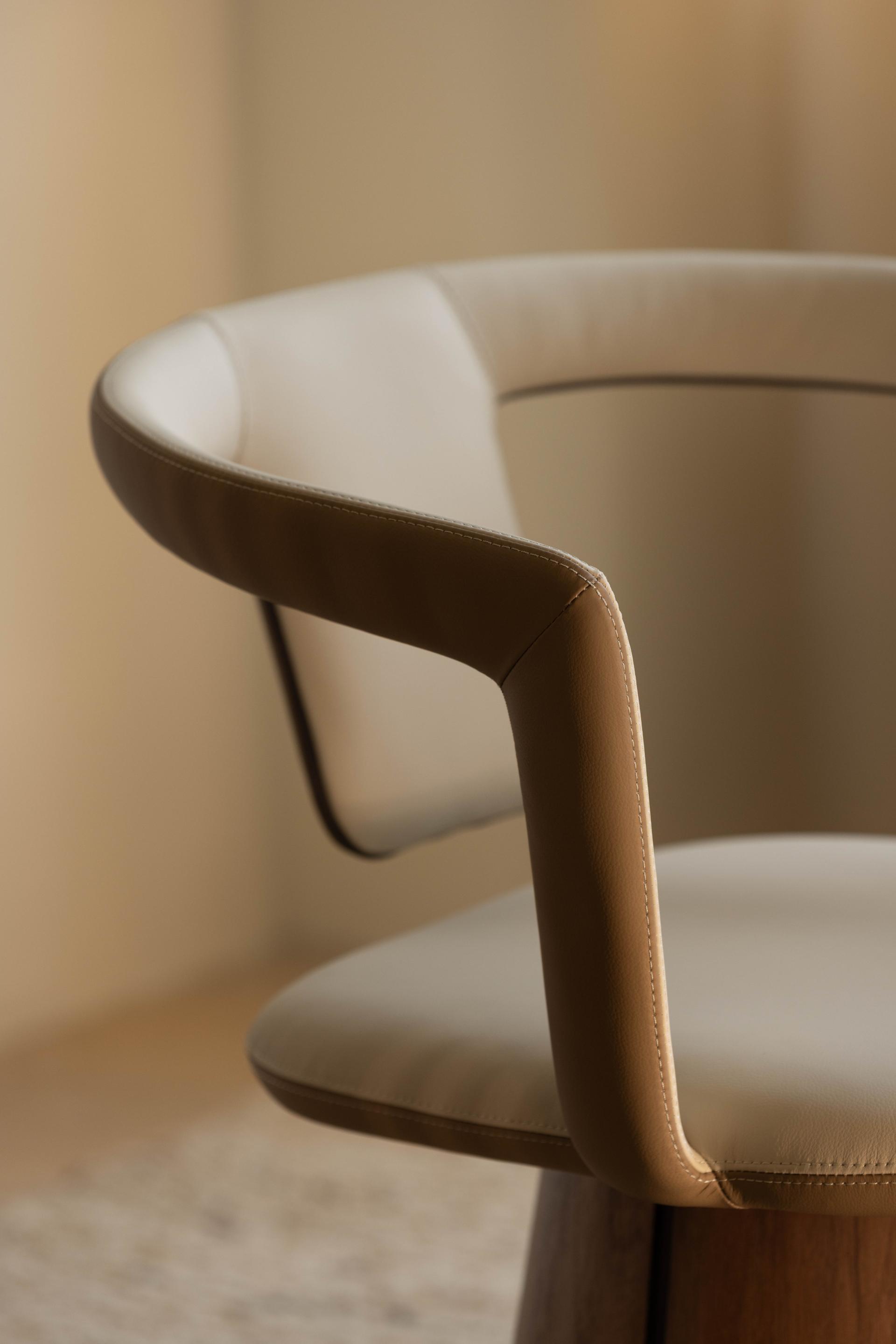 London Design Awards Winner - Yunhill Tea Furniture Series
