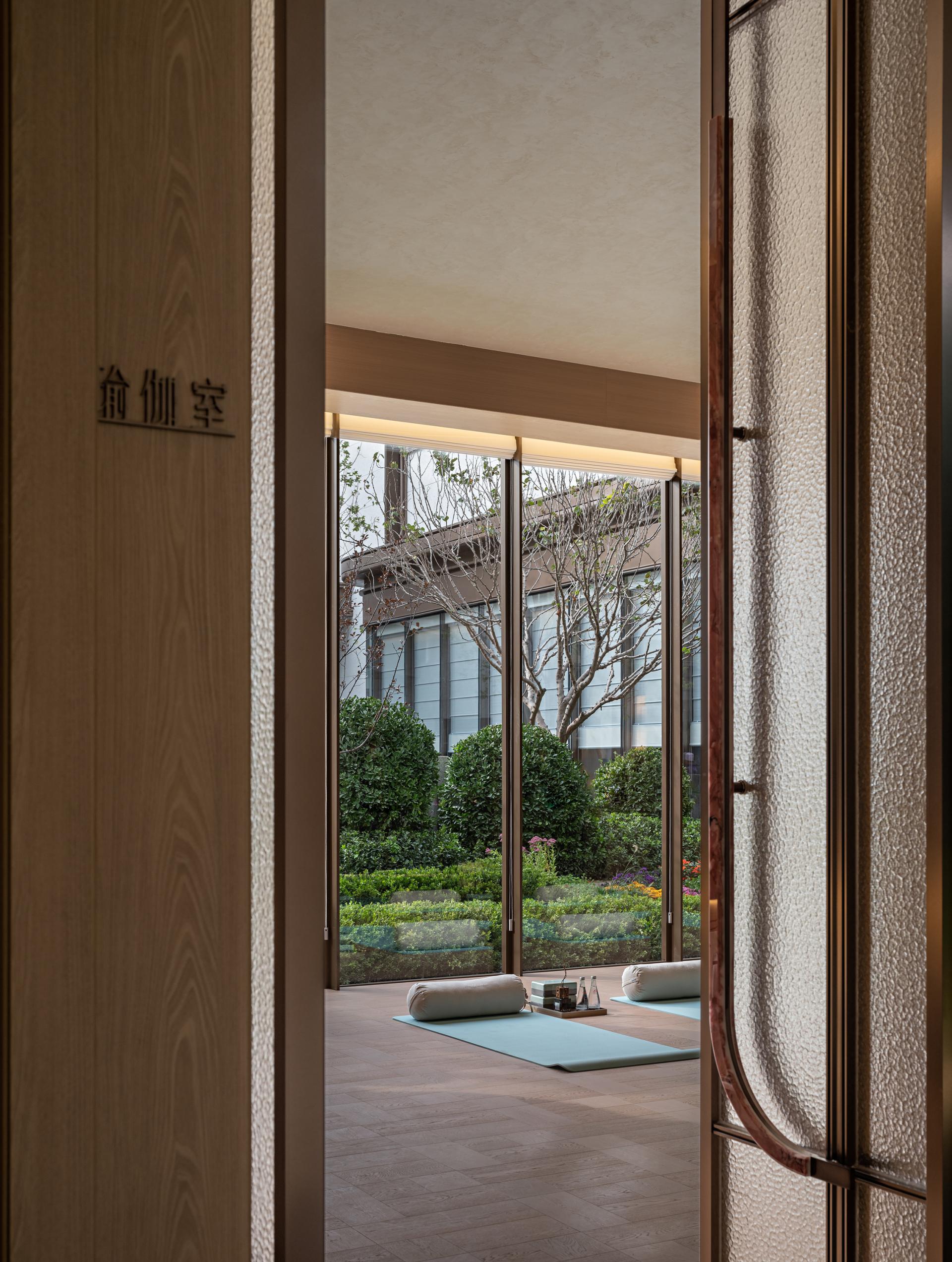London Design Awards Winner - Lanzhou Tiankong Zhijing Clubhouse