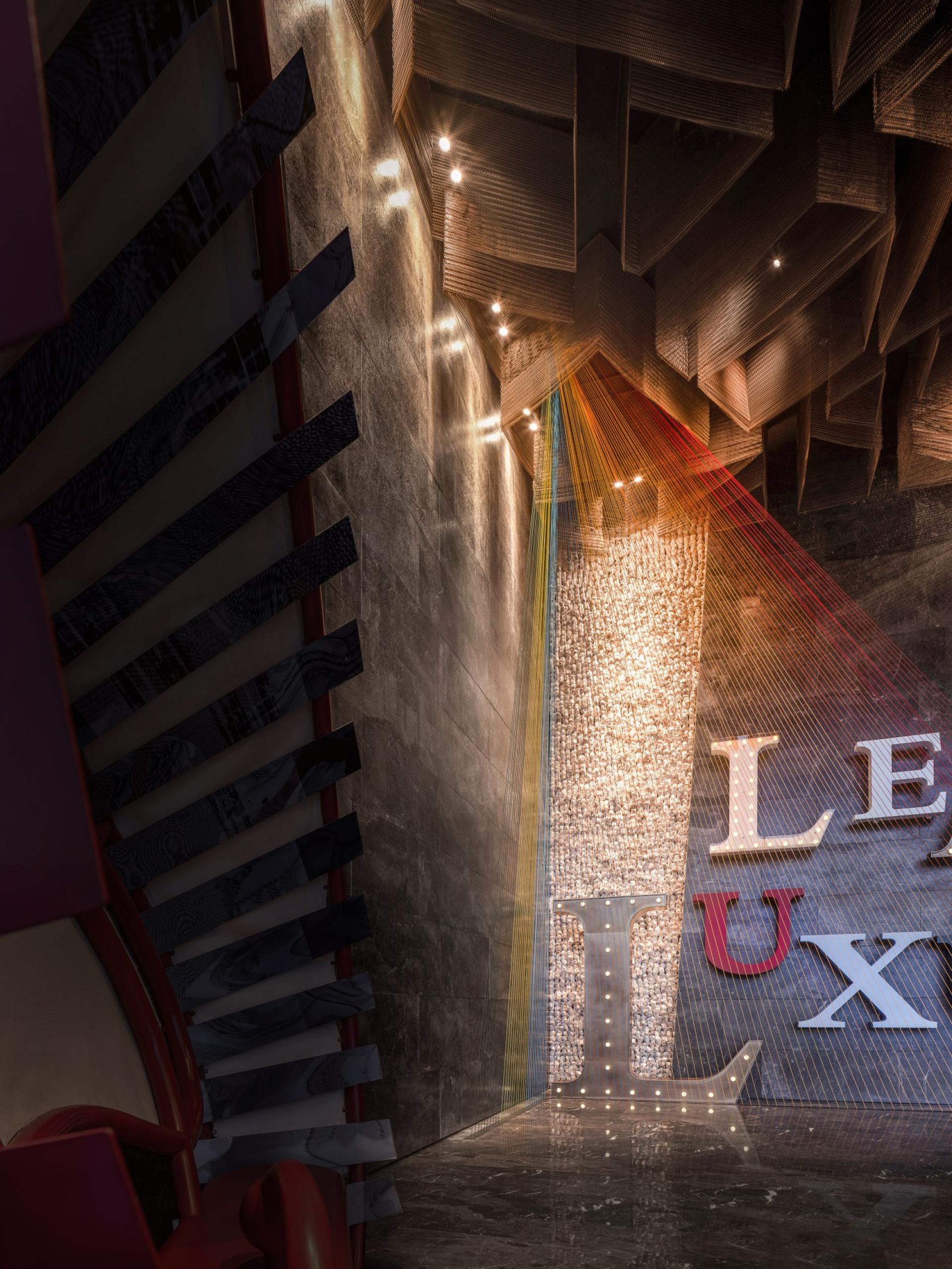 London Design Awards Winner - RUBY SUN HOTEL ZHUHAI