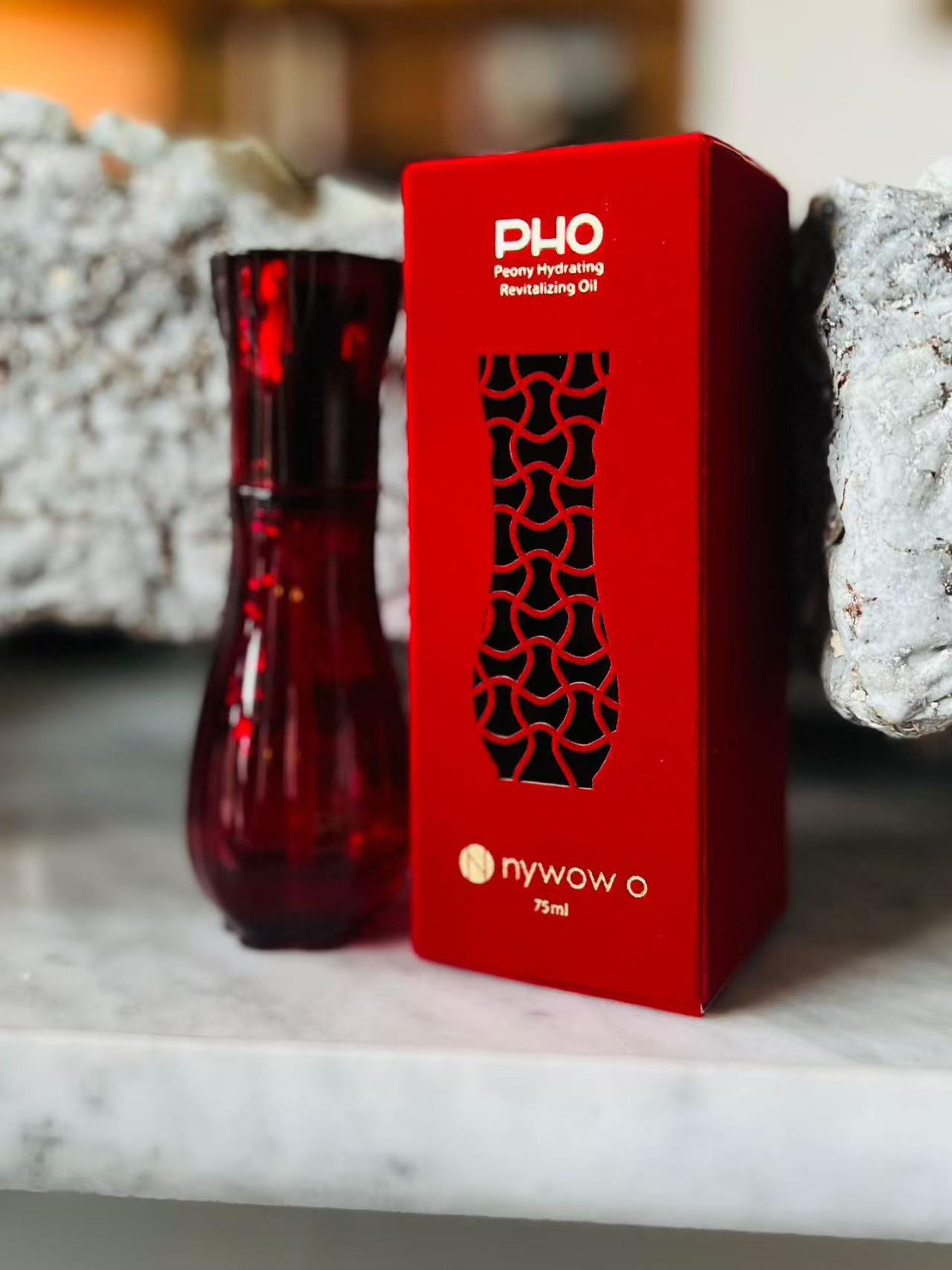 London Design Awards Winner - PHO Peony Series