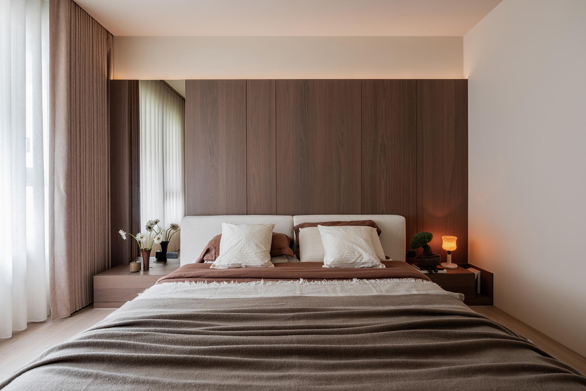 London Design Awards Winner - First Bloom