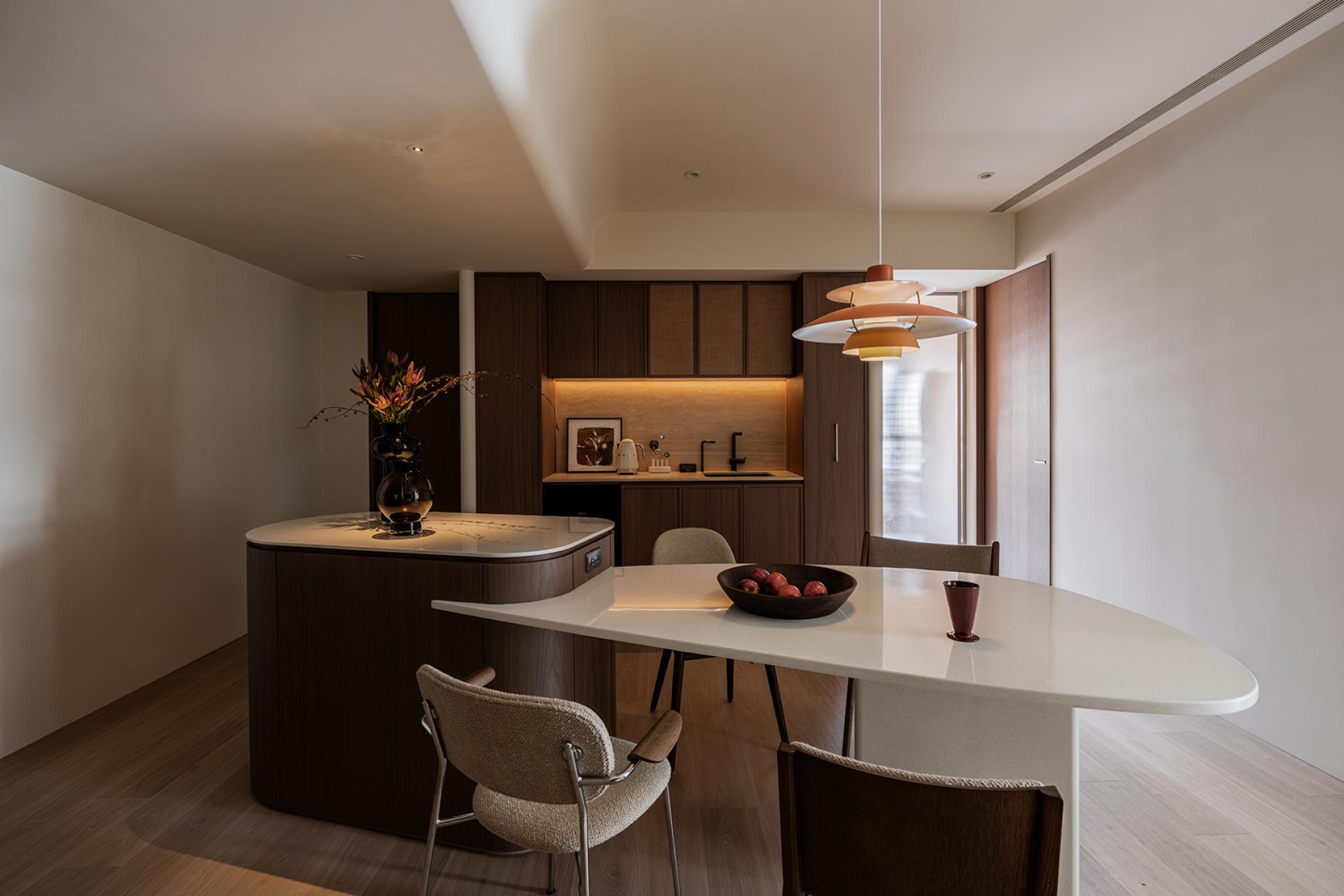 London Design Awards Winner - First Bloom