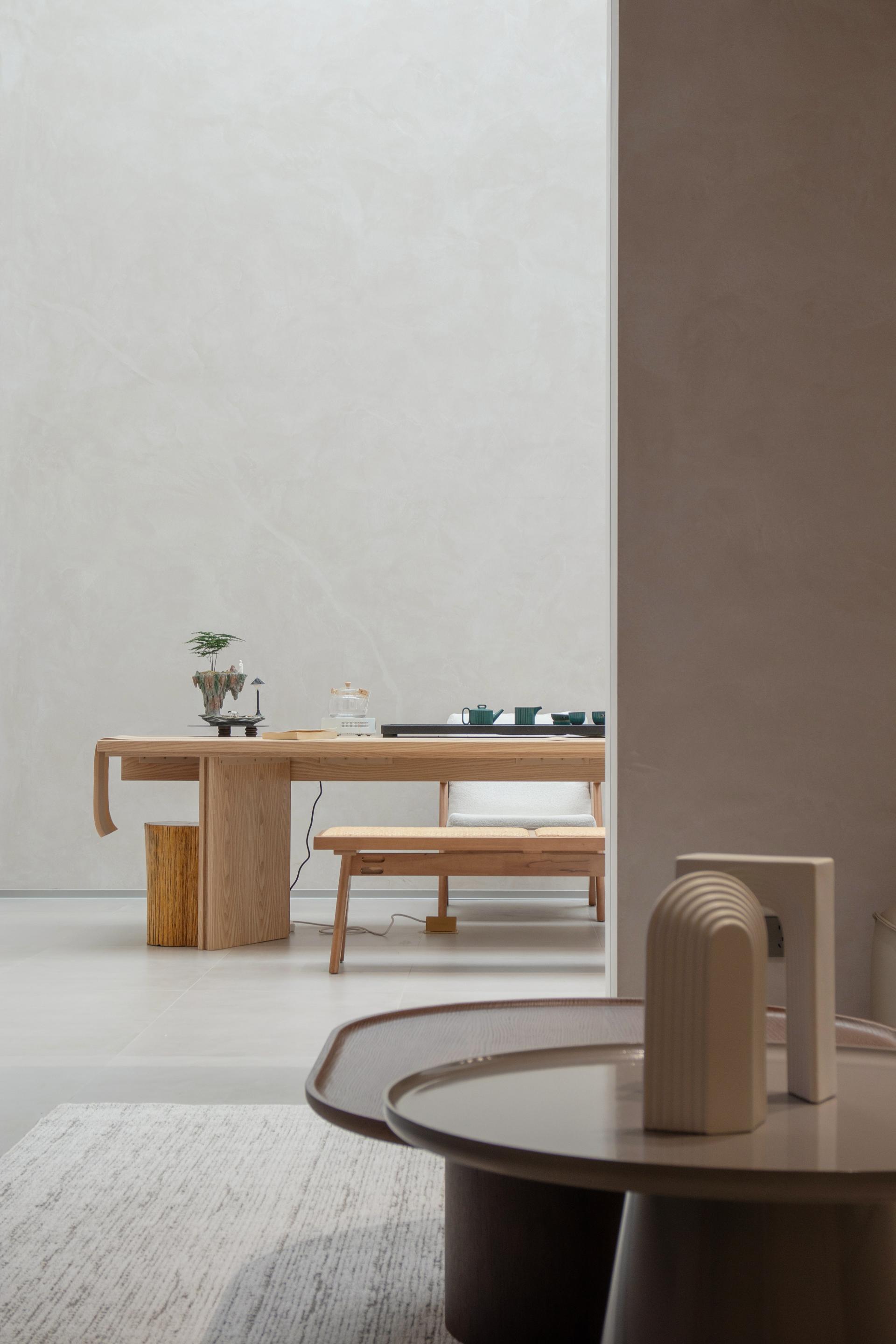 London Design Awards Winner - Chrono-Traverse Chamber