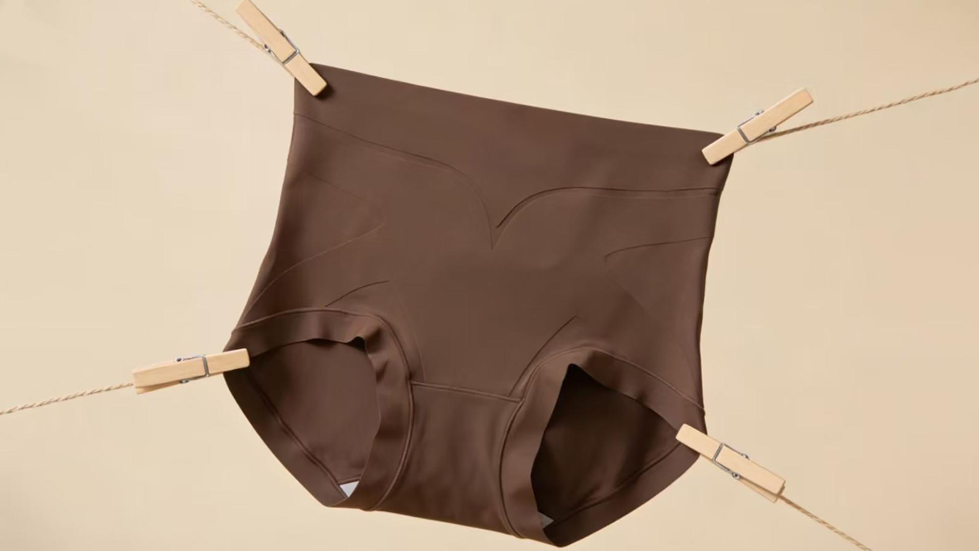 London Design Awards Winner - Natural Imagery Cross-Tummy Control Pants