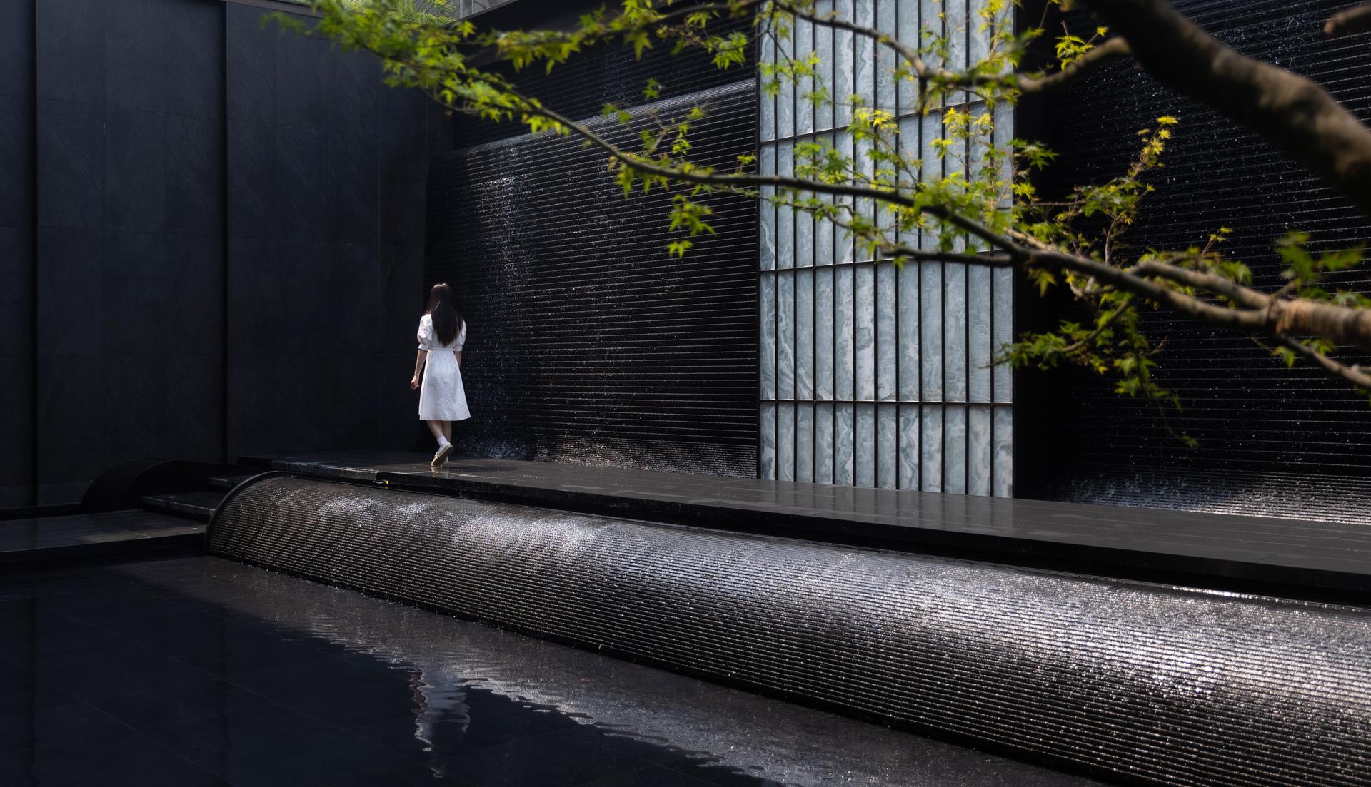 London Design Awards Winner - GLORY OF GALAXY SUZHOU