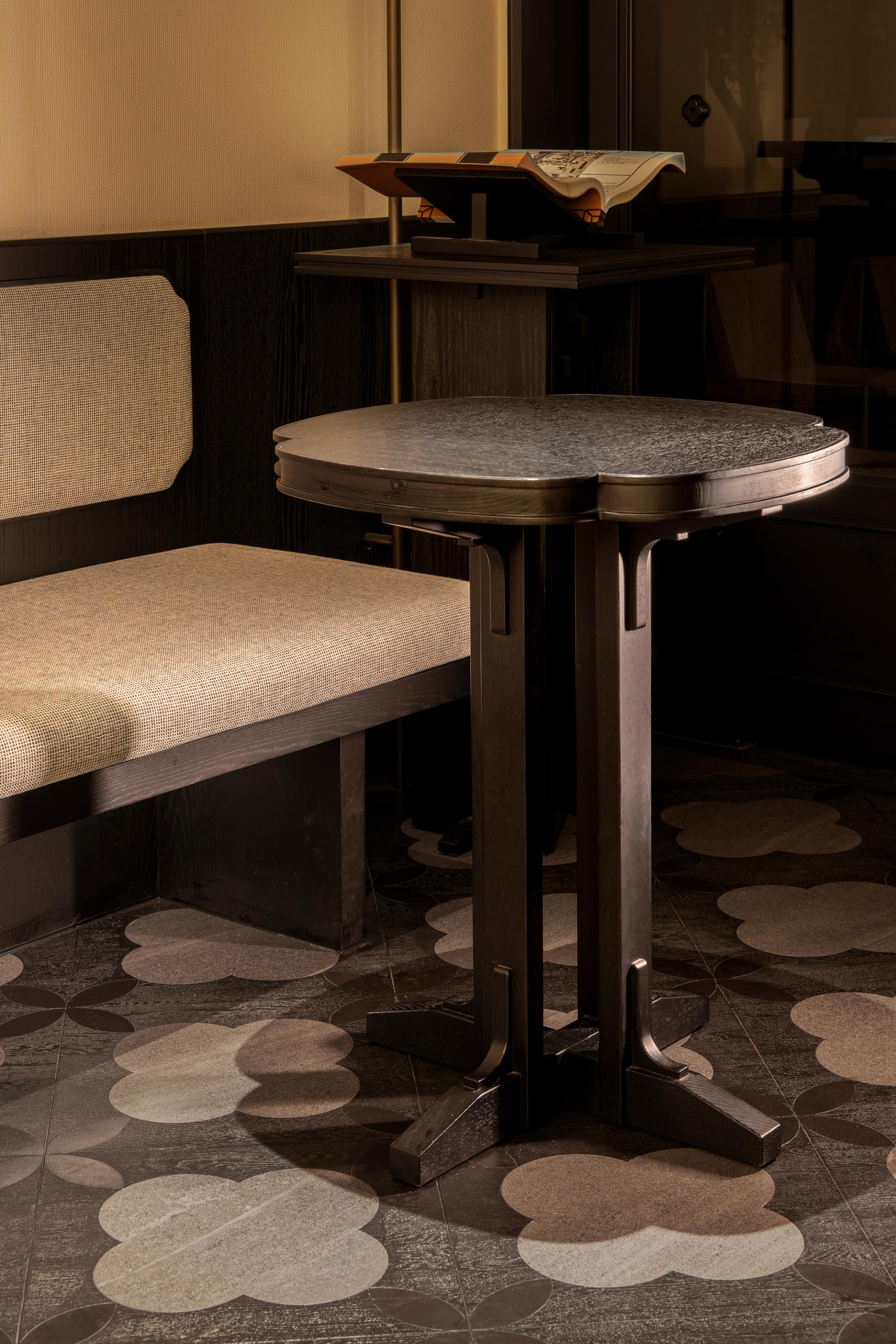 London Design Awards Winner - REFLECTION CAFE