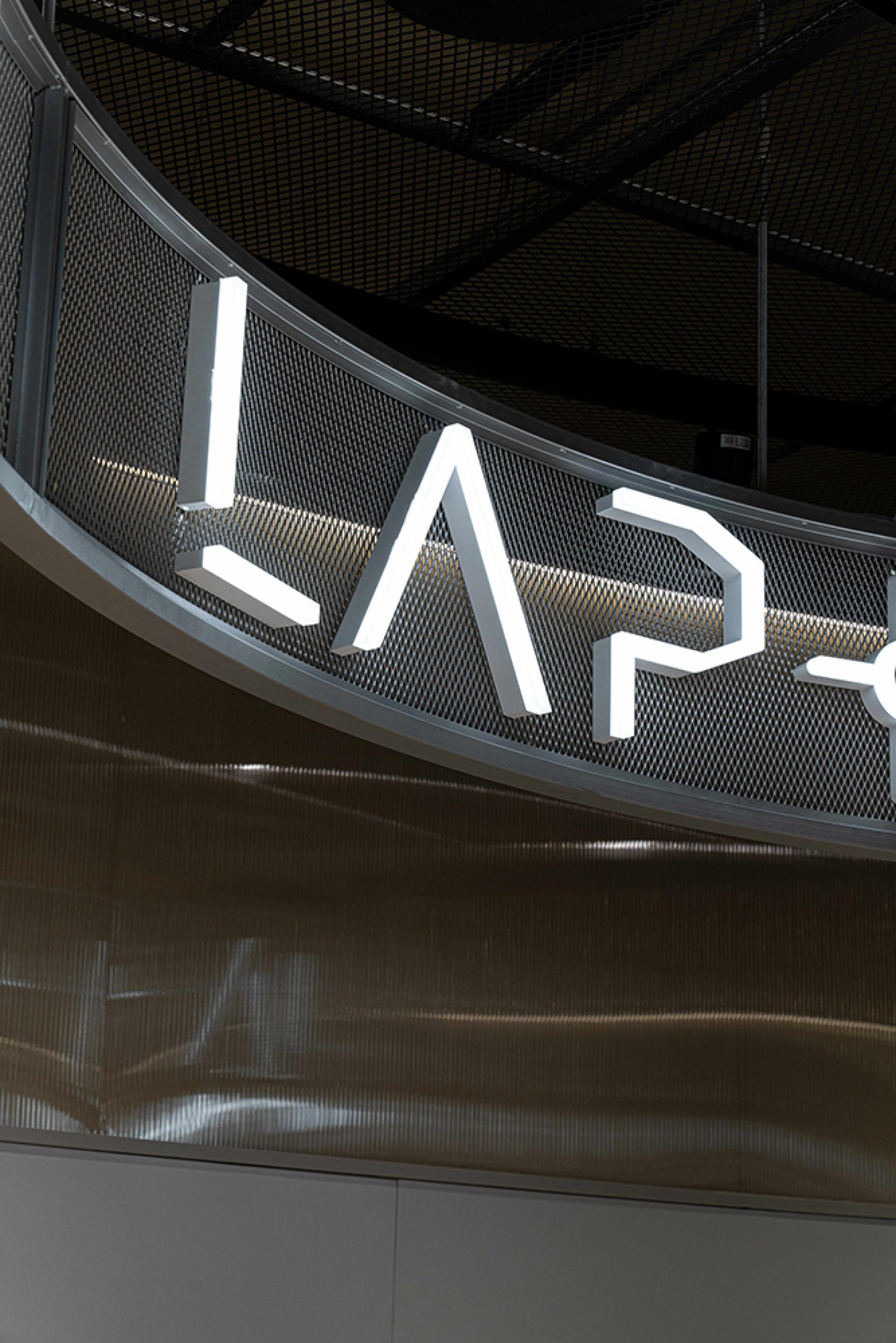 London Design Awards Winner - LAP AI Flagship Store