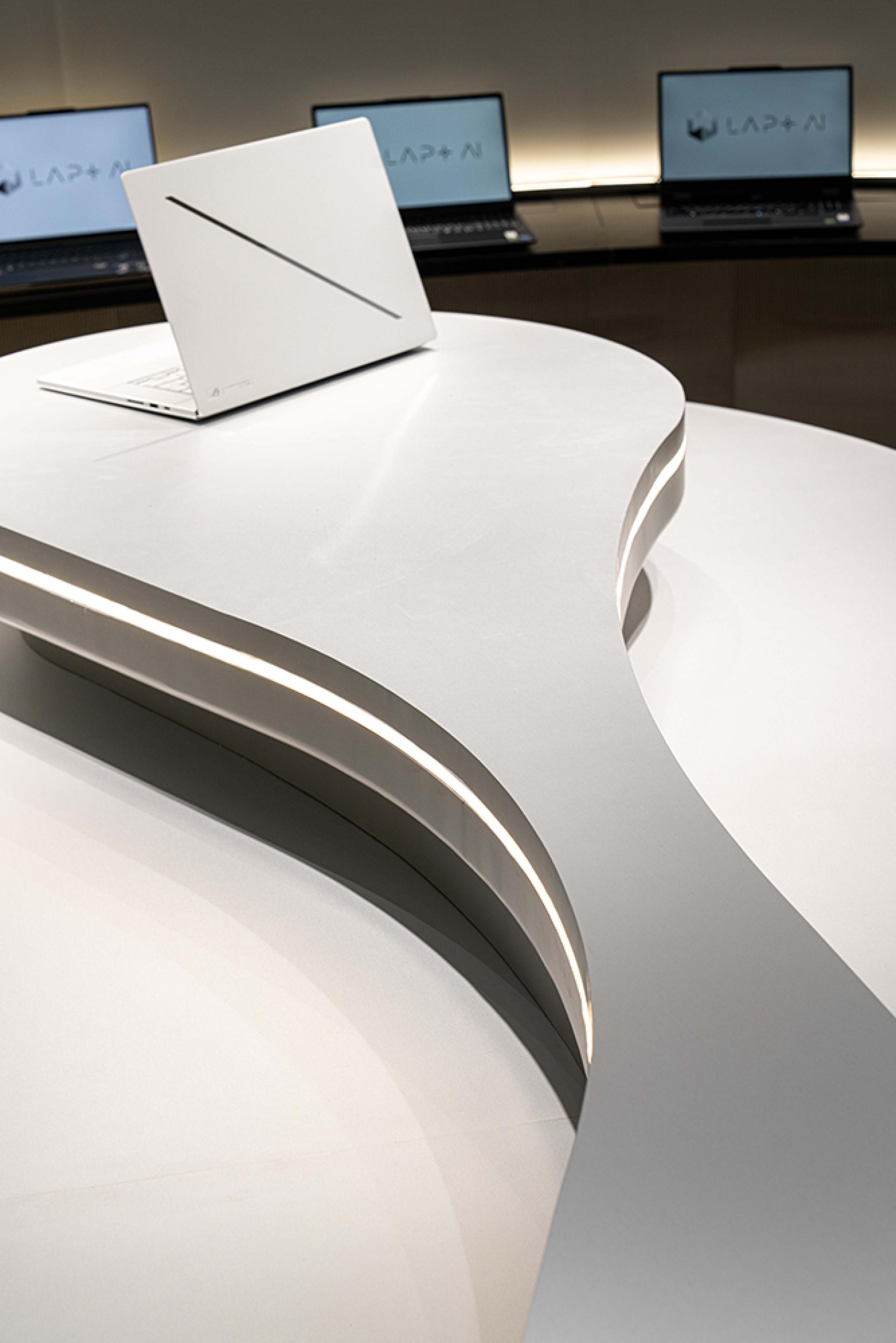 London Design Awards Winner - LAP AI Flagship Store