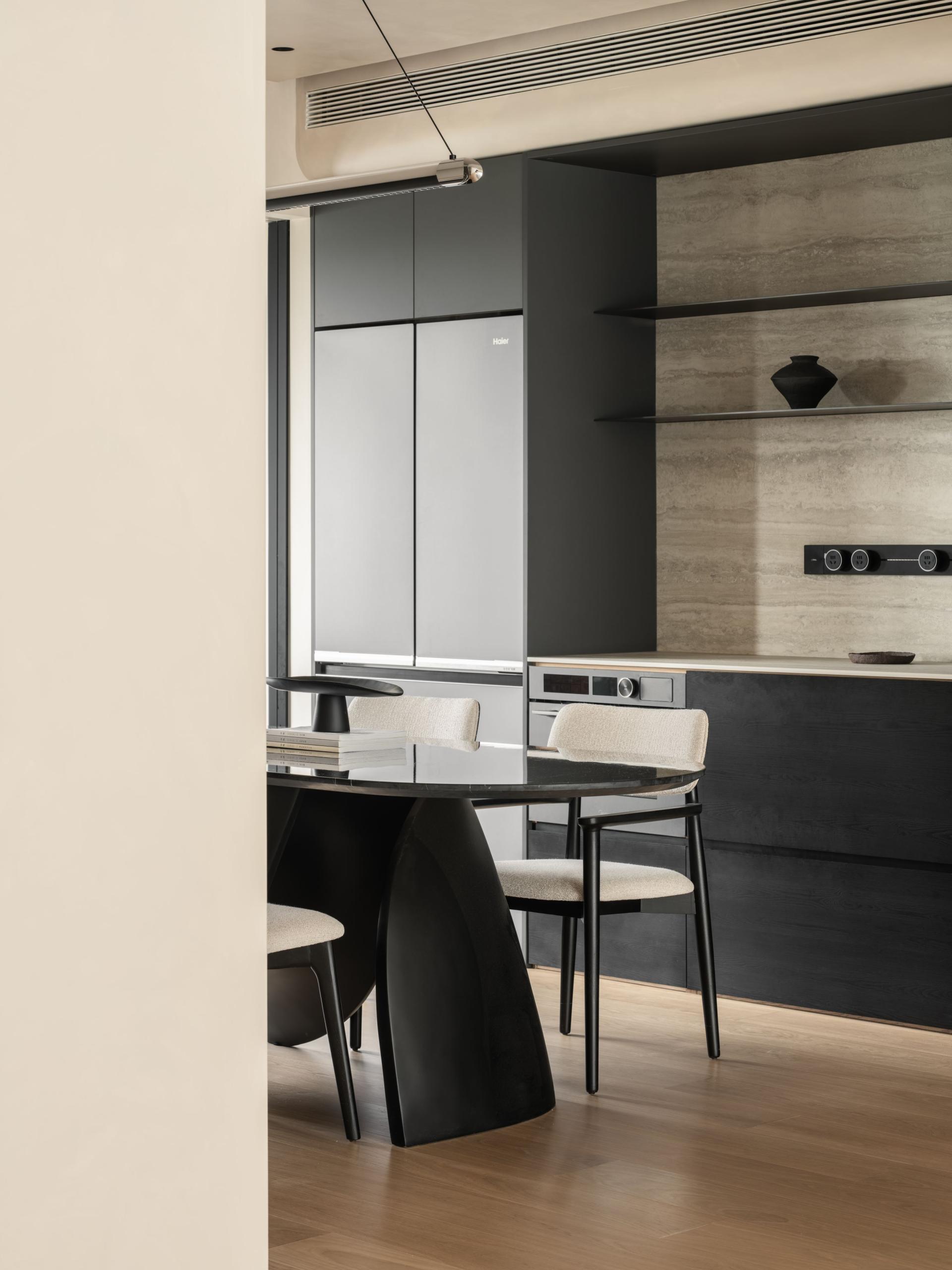 London Design Awards Winner - Serenity’s Gaze
