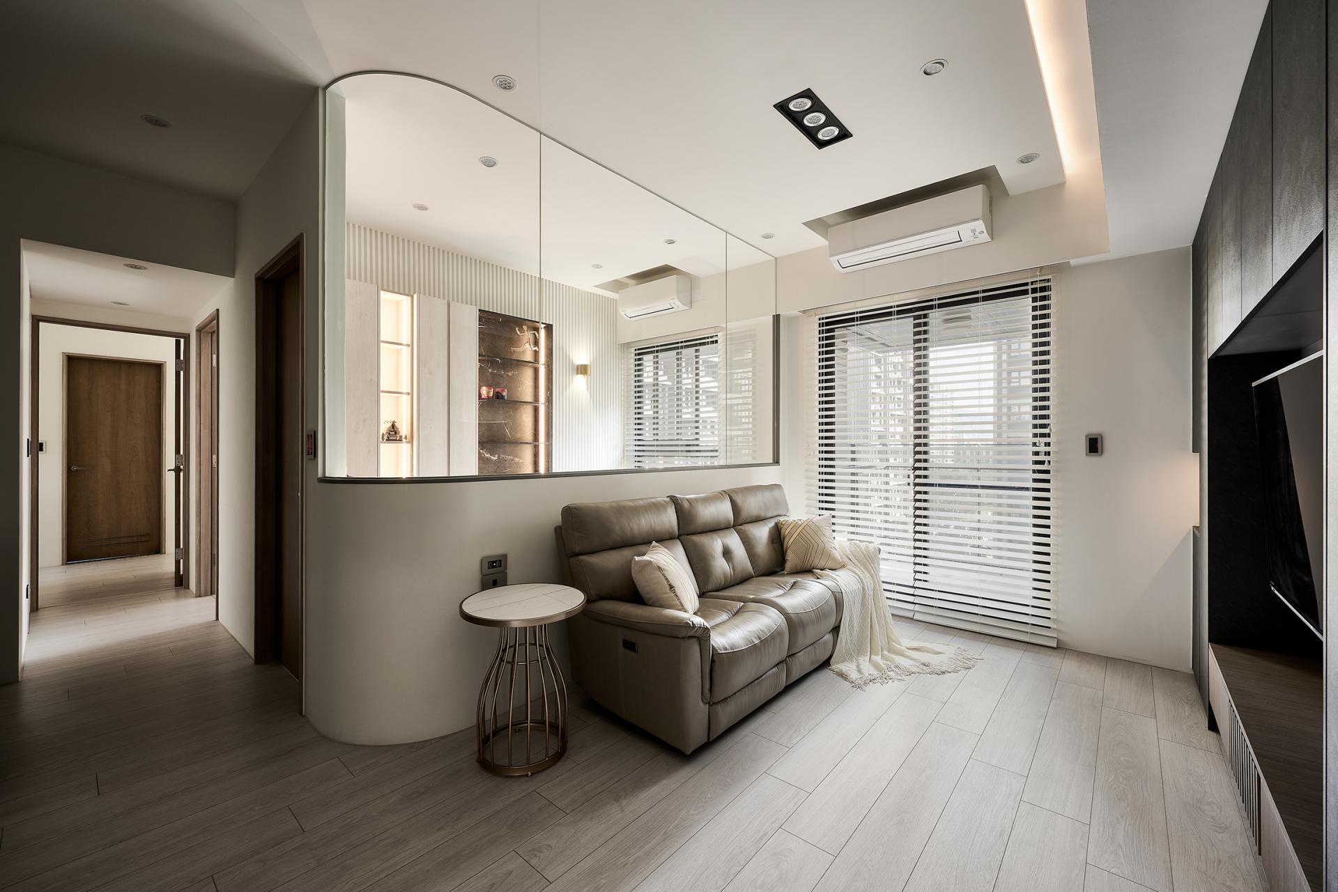 London Design Awards Winner - Nuanced Grey, Humble Abode