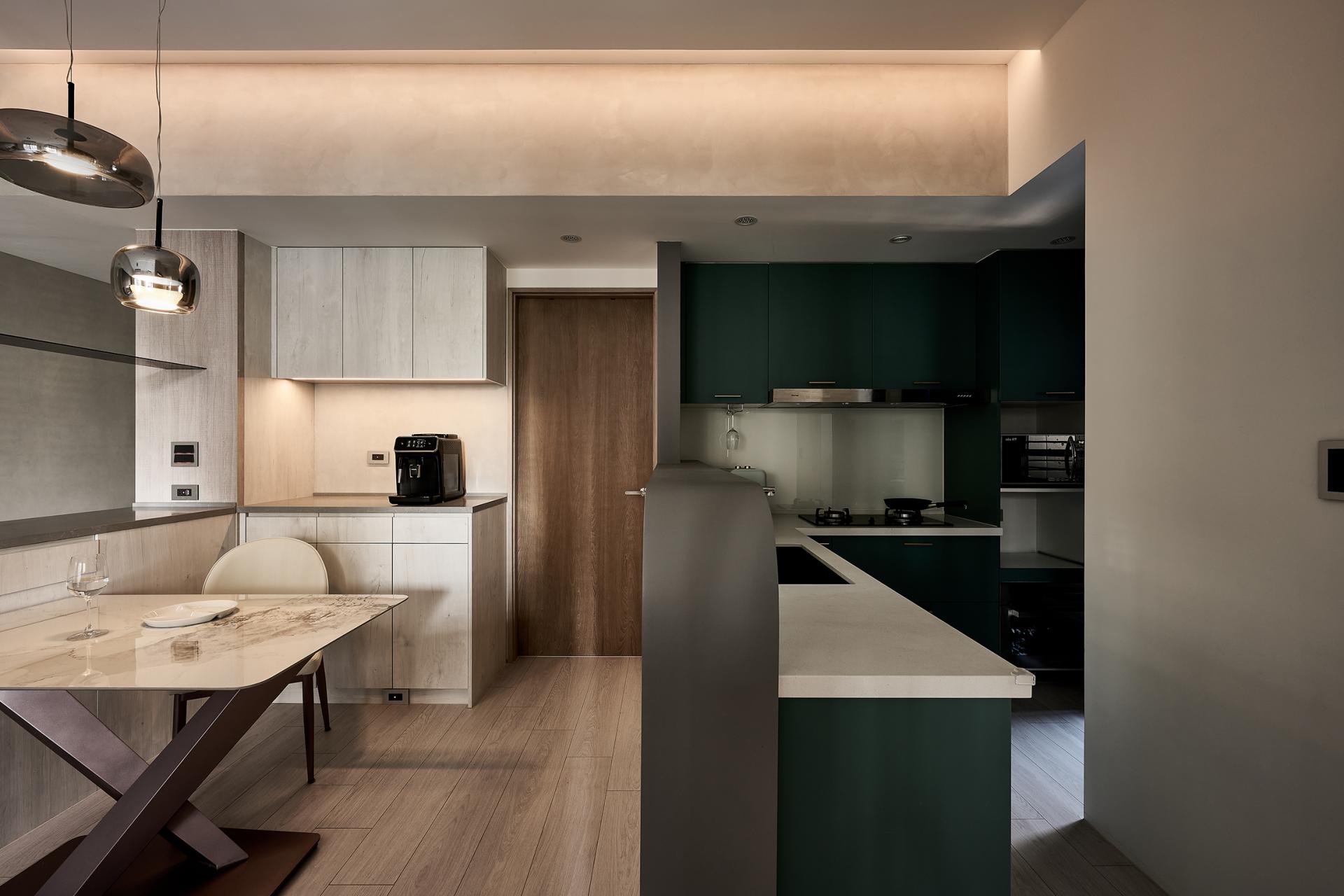 London Design Awards Winner - Nuanced Grey, Humble Abode