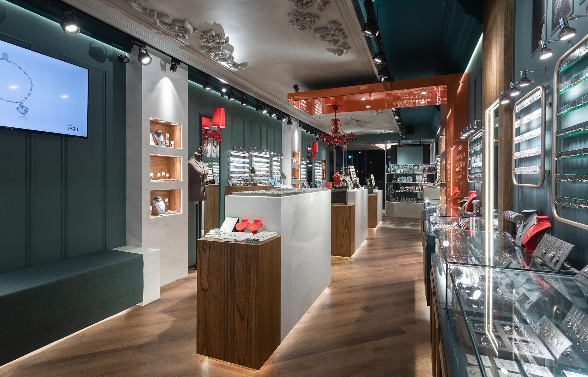 London Design Awards Winner - Eclat Corridor