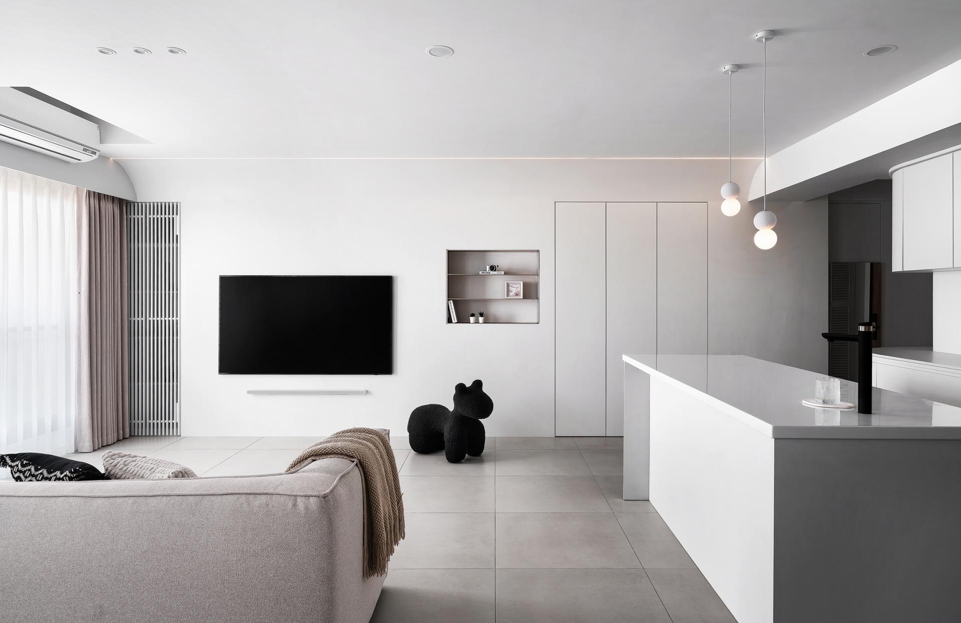London Design Awards Winner - Luminous Curves