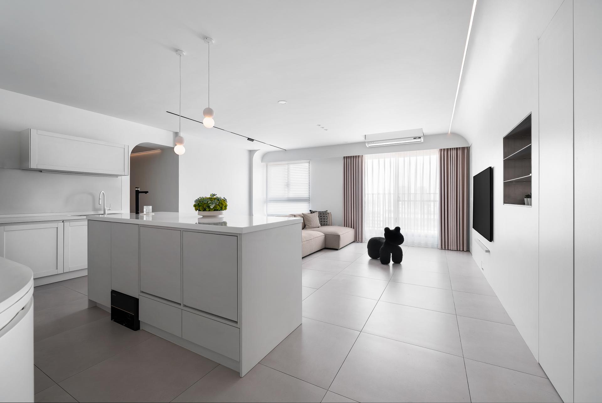 London Design Awards Winner - Luminous Curves