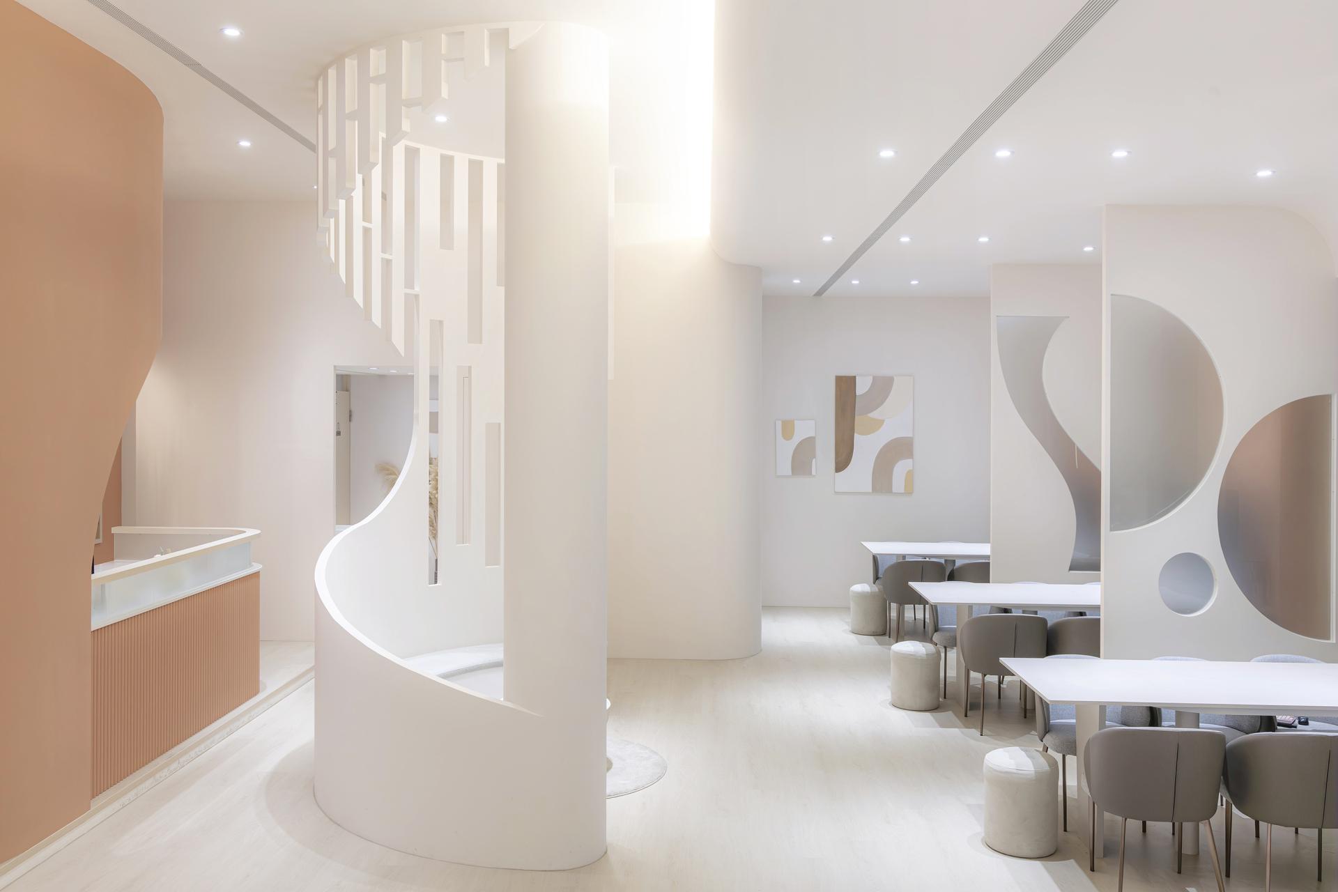 London Design Awards Winner - Dreamward Departure