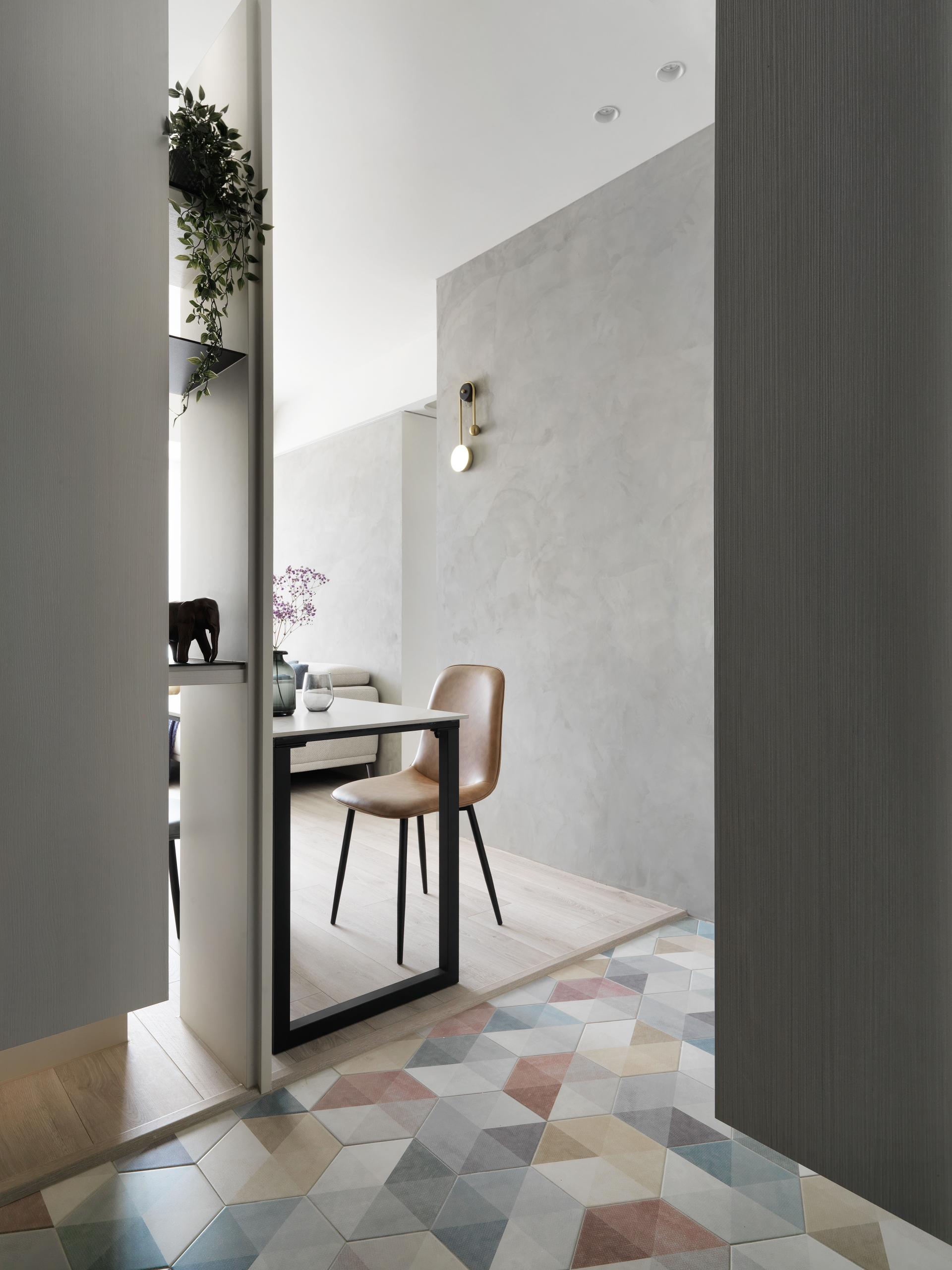 London Design Awards Winner - Slowly, Time Unfolds