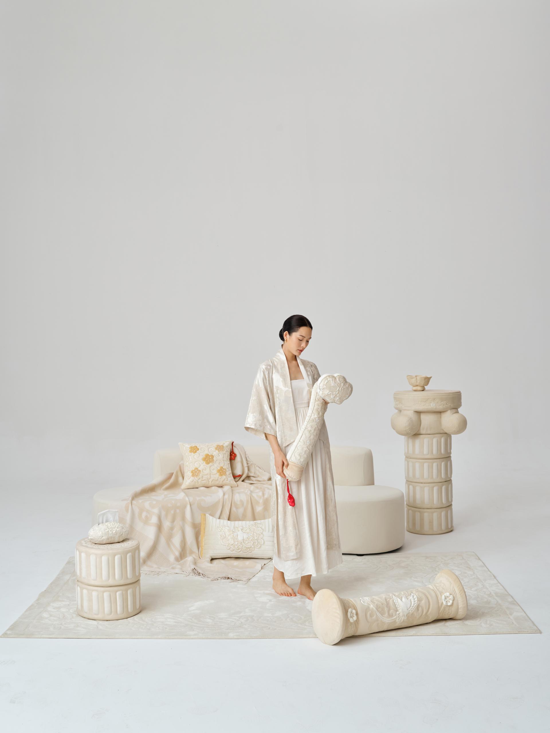 London Design Awards Winner - WUGUAN·Cóng Qiū (WUGUAN·Jade Autumn)