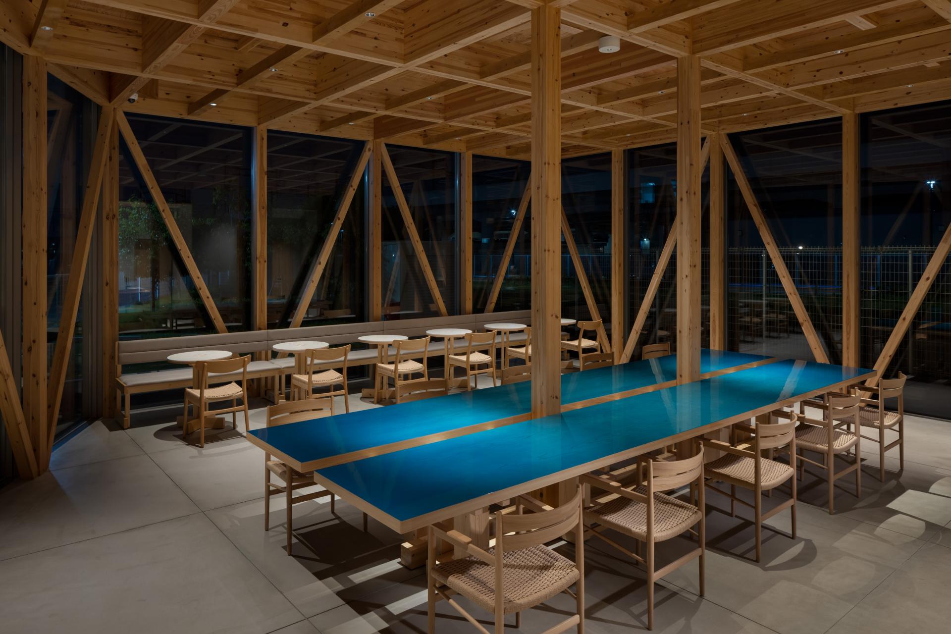 London Design Awards Winner - THE DINING by KBC