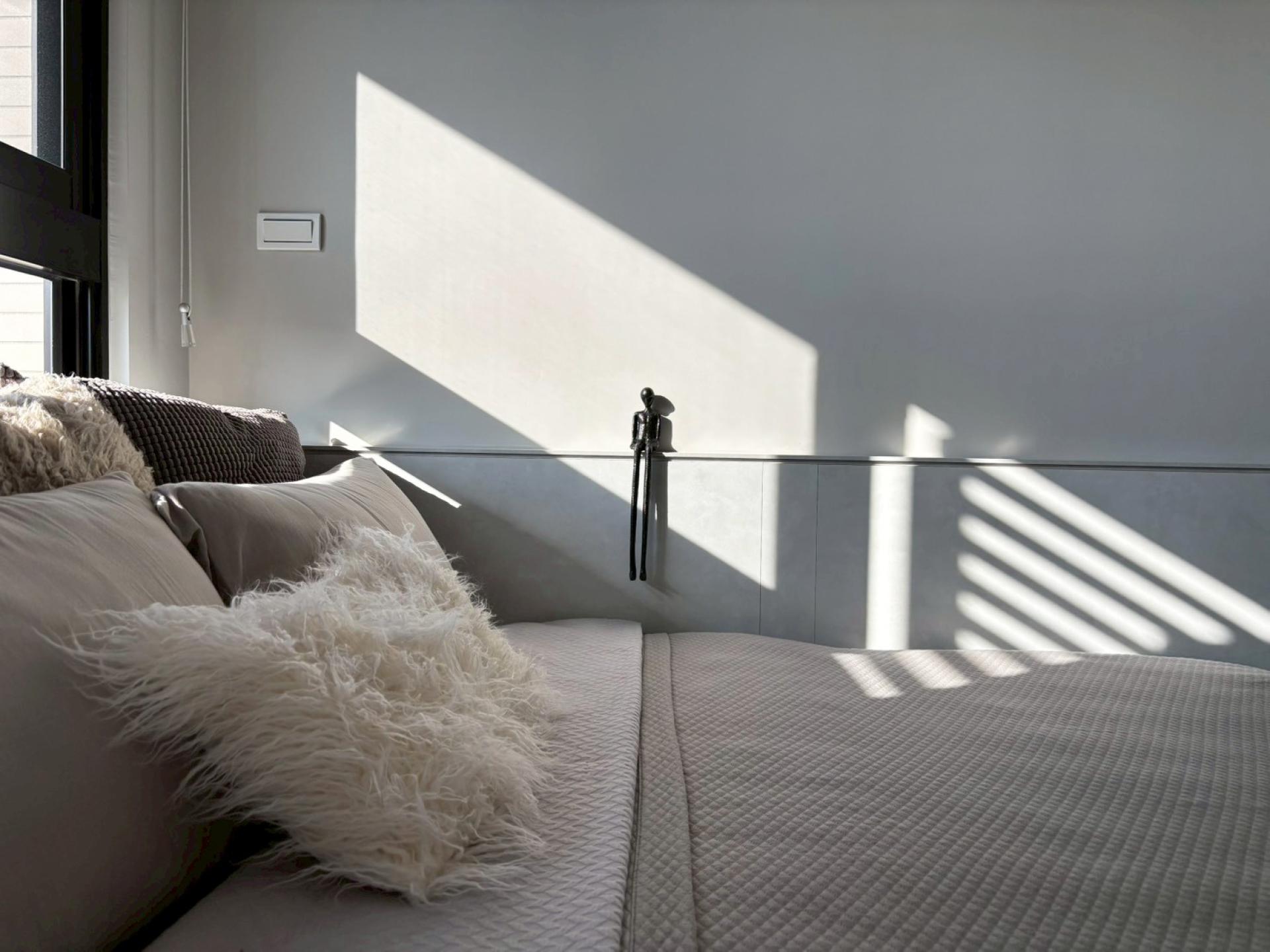 London Design Awards Winner - The Marble Field