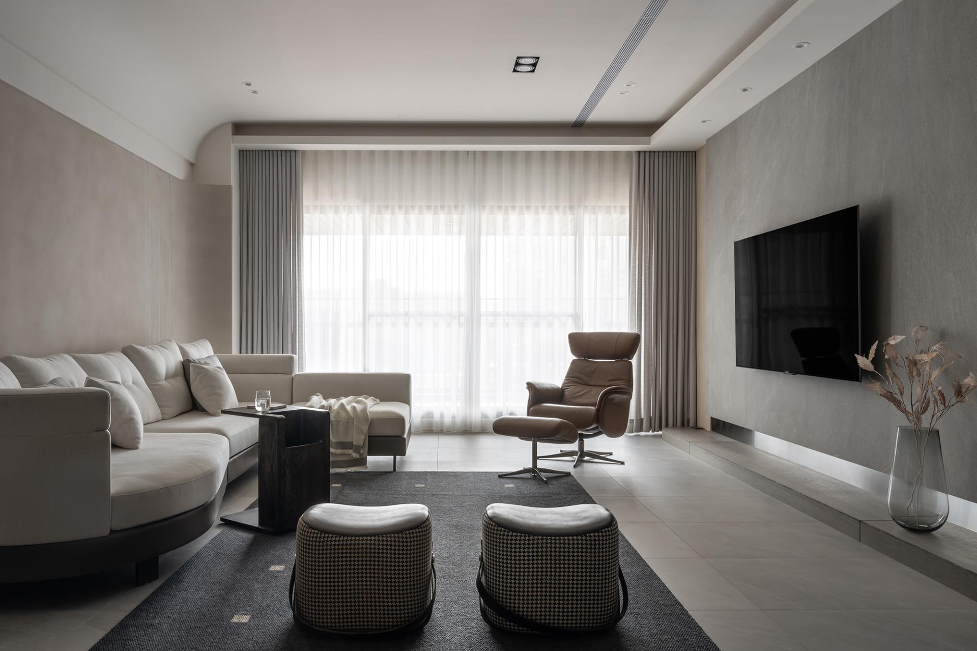 London Design Awards Winner - Arc and Afterglow