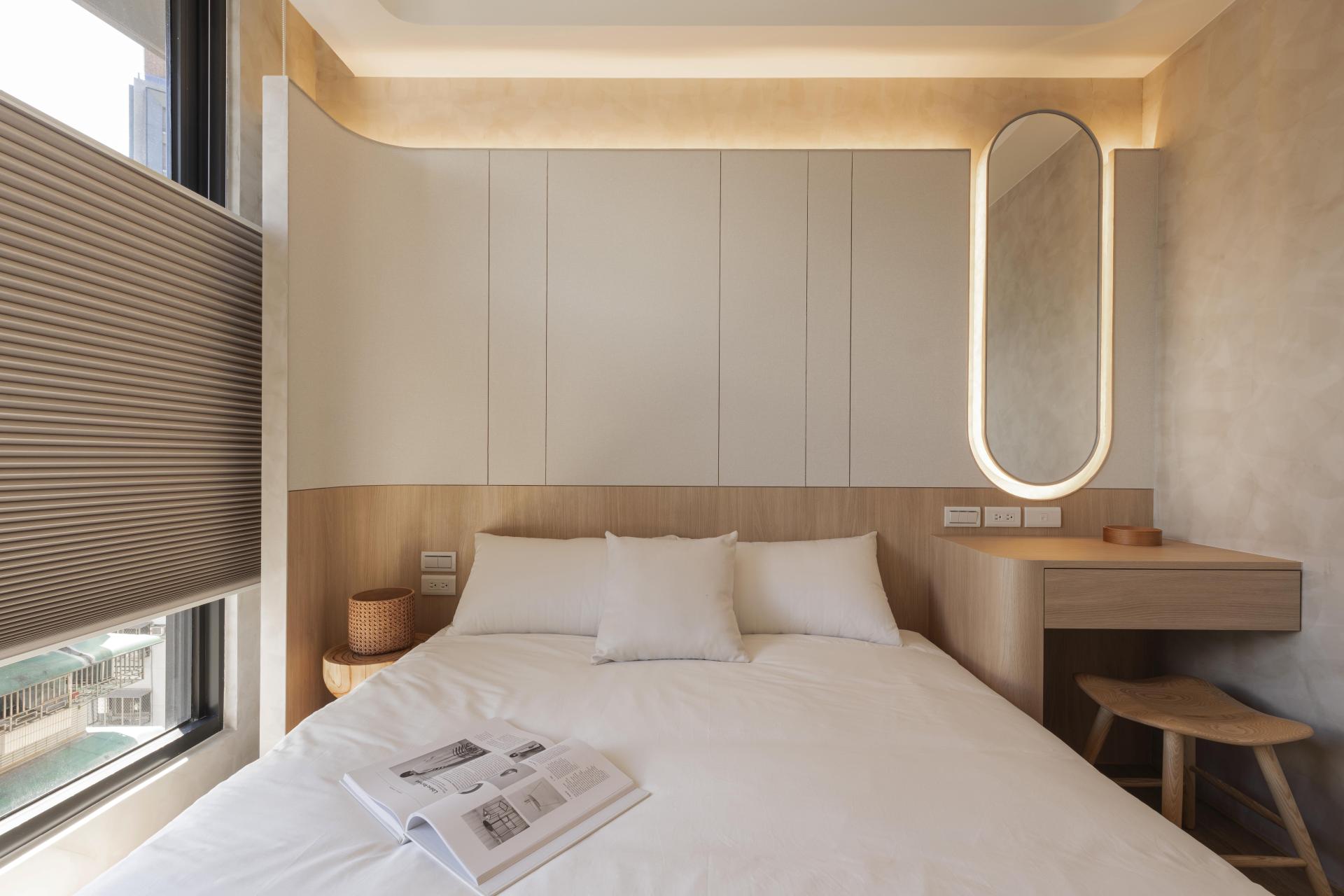 London Design Awards Winner - Serene Creamy Abode