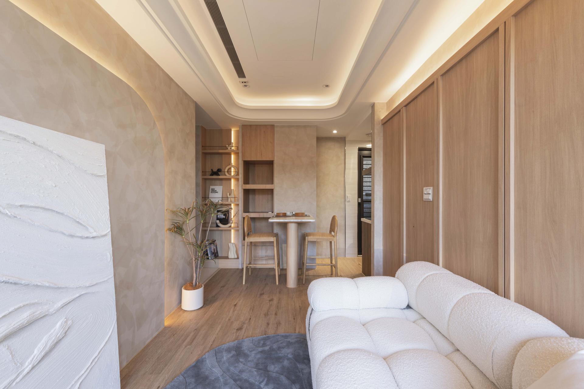 London Design Awards Winner - Serene Creamy Abode
