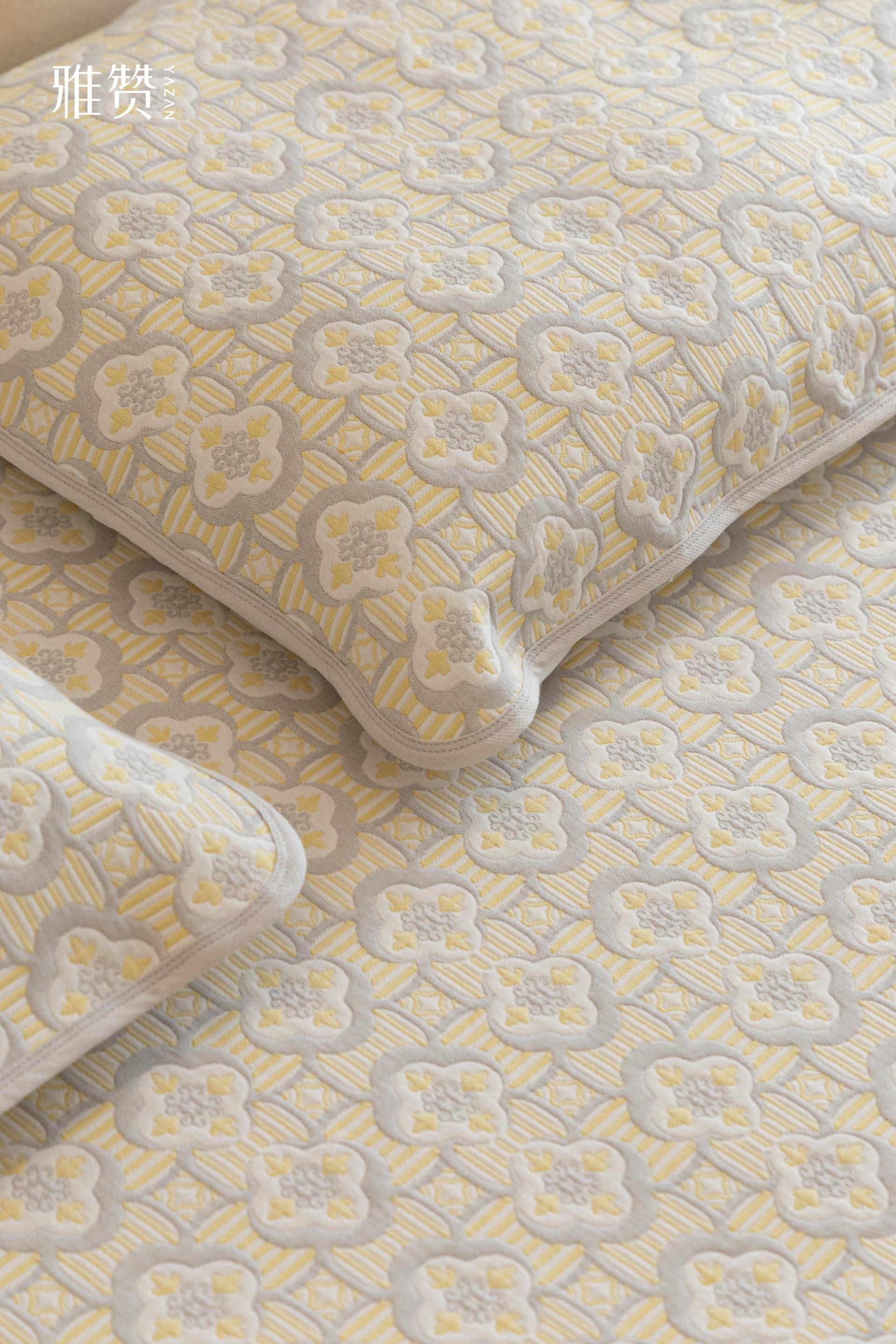 London Design Awards Winner - YAZAN Gauze Soft Mat