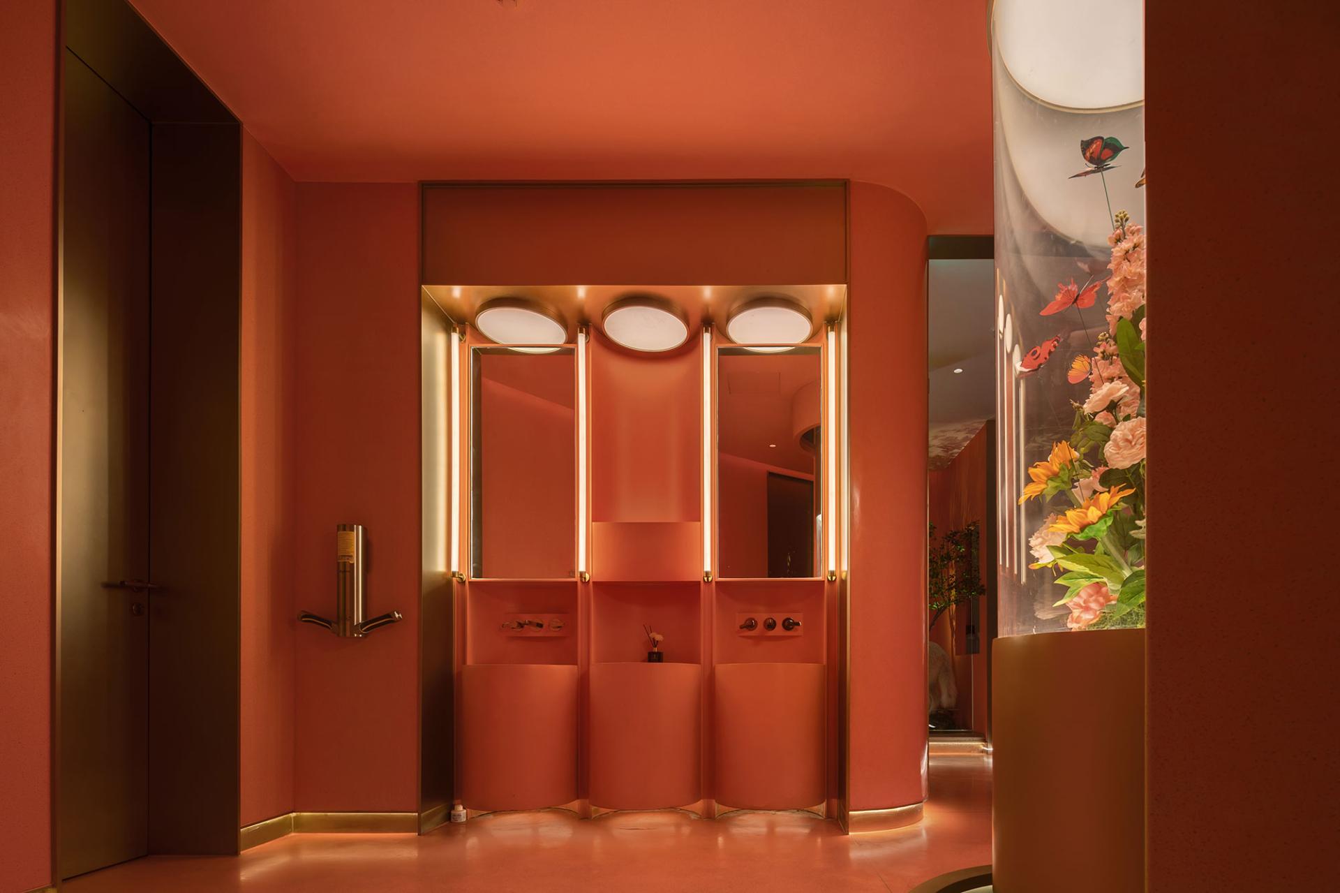London Design Awards Winner - CHANNEL WE